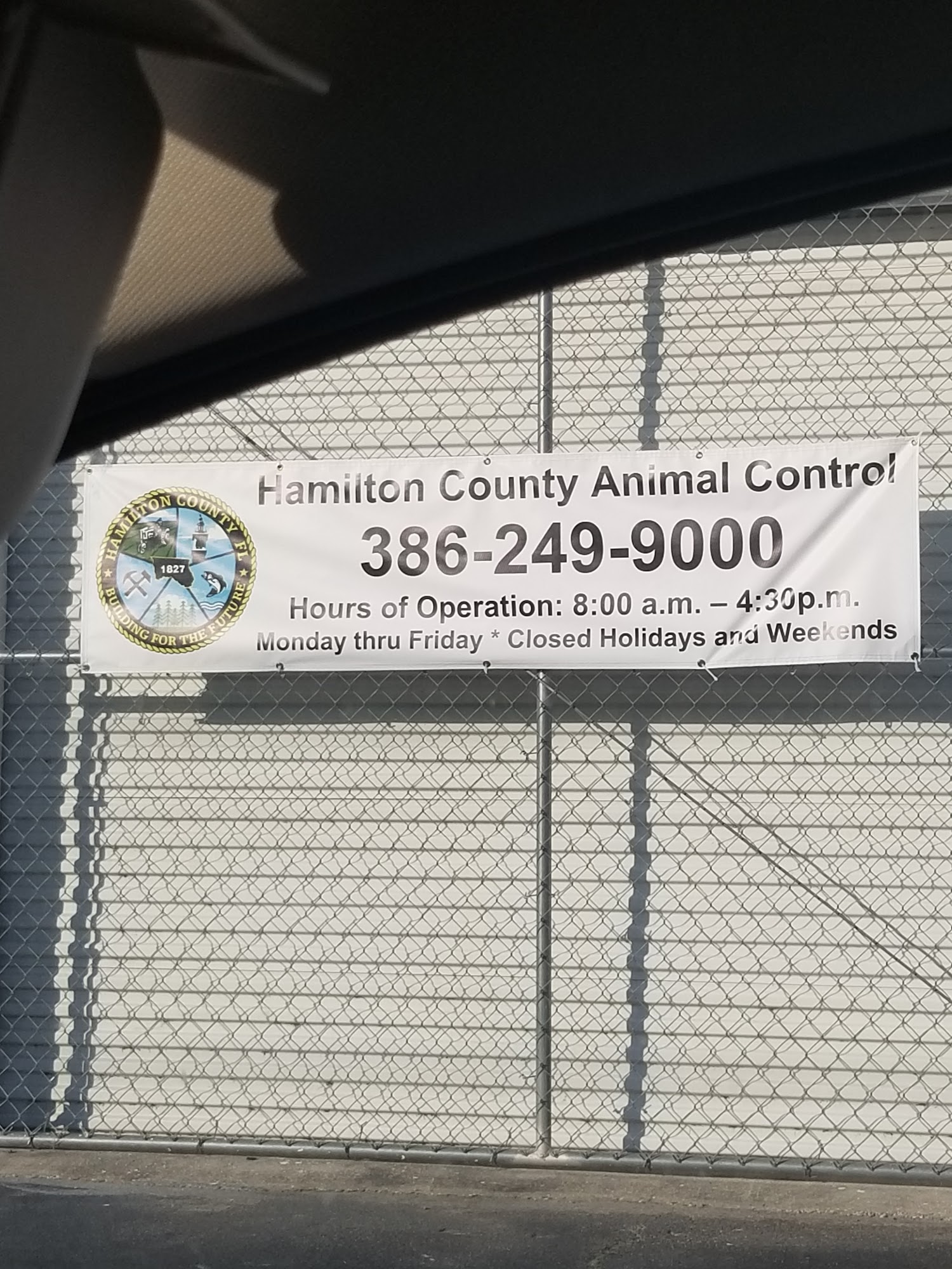 Hamilton county animal control 910 N W U.S. Hwy 41, Jasper Florida 32052