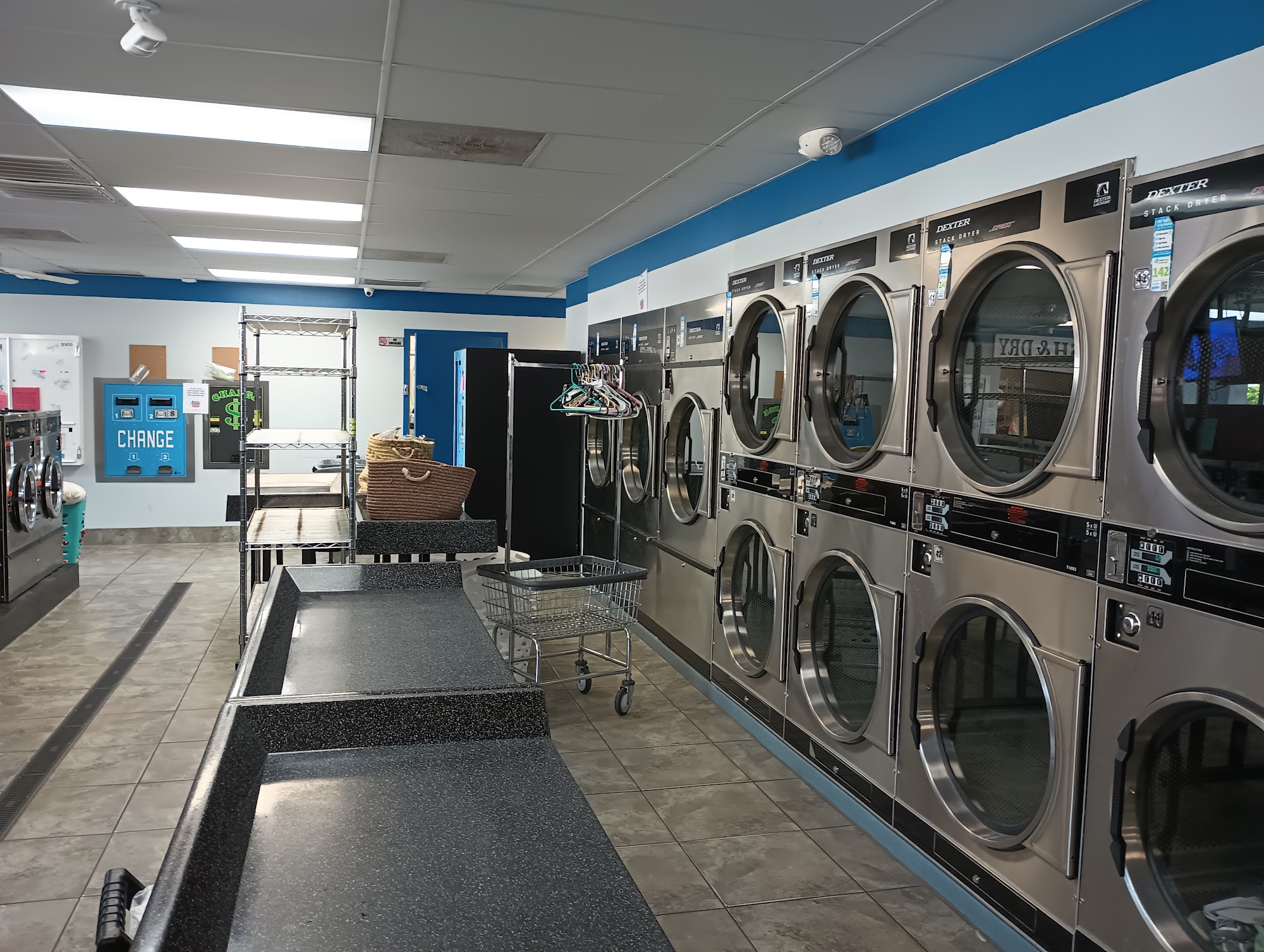 Largo Coin Laundry