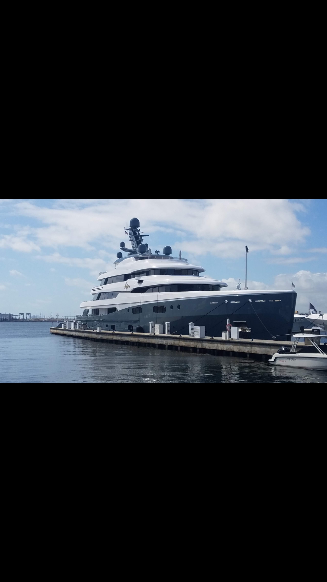 Omega Yacht - Yacht cleaning and detailing