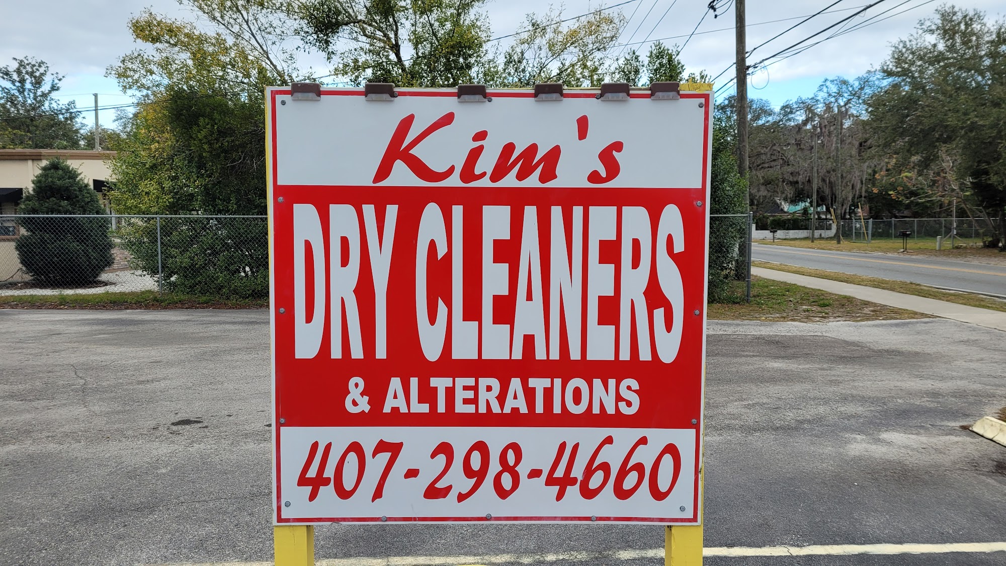 Kim's Dry Cleaners