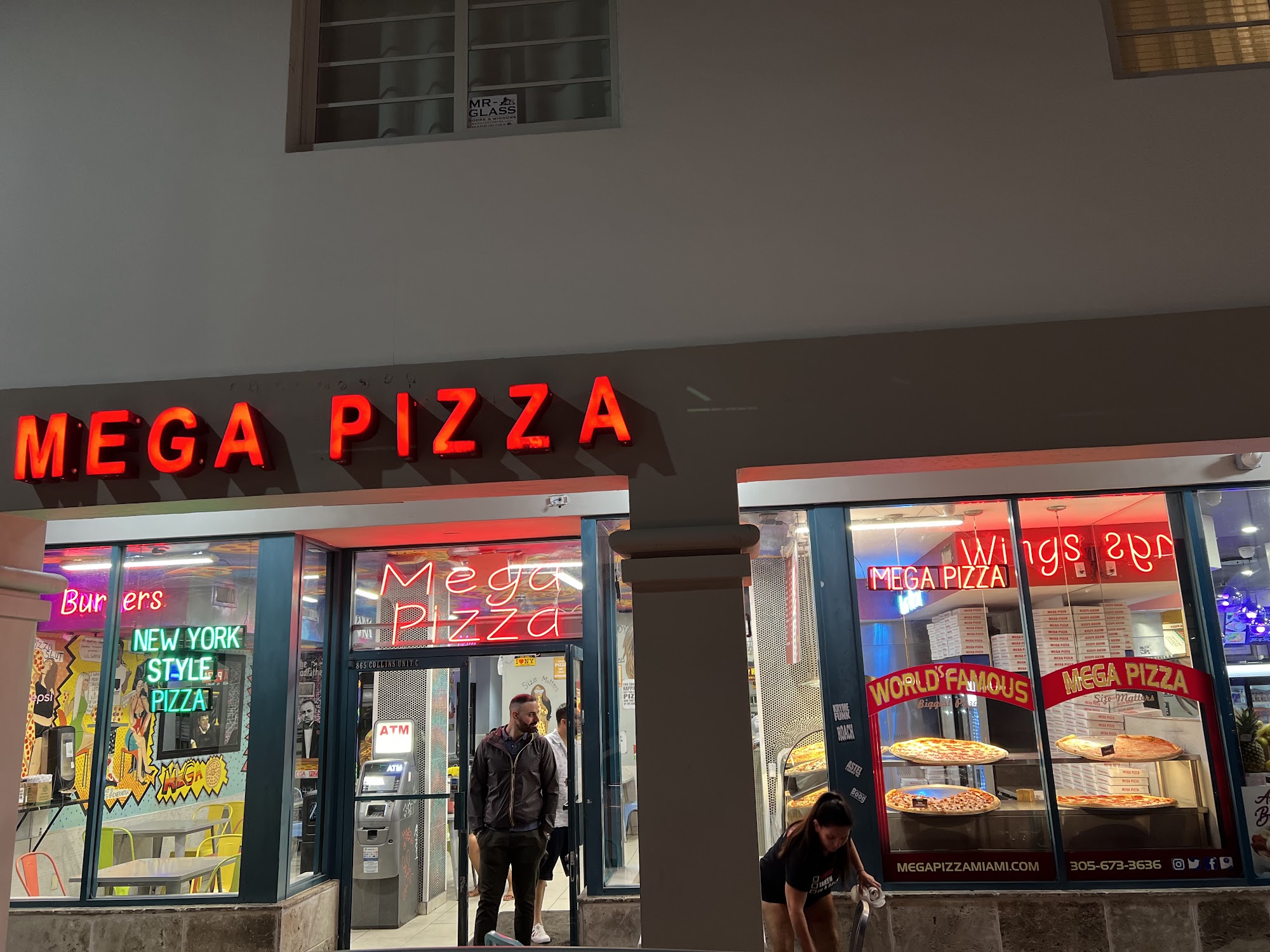 Mega Pizza