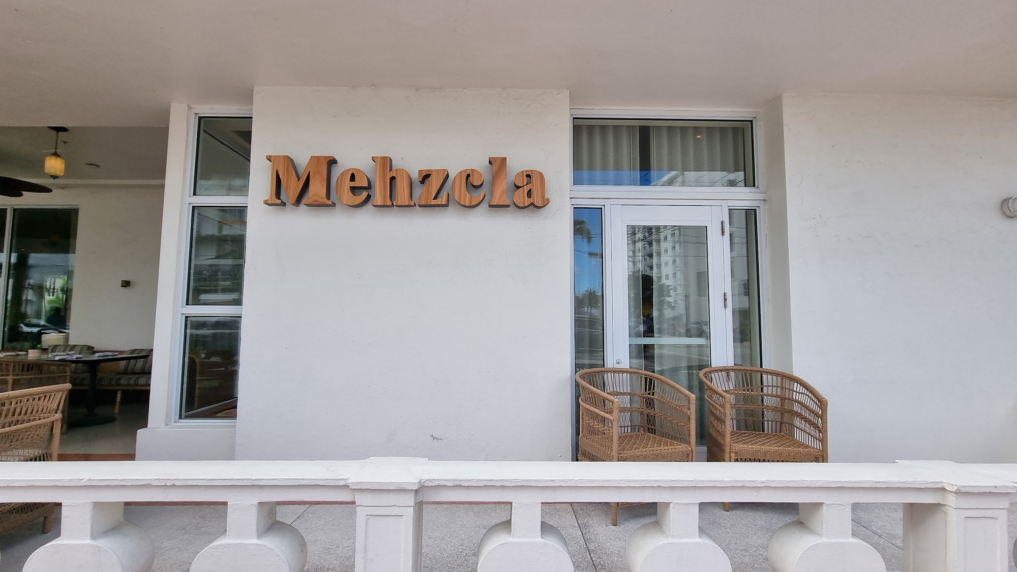 Mehzcla Restaurant