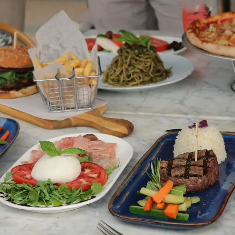 Photo credit: opentable
