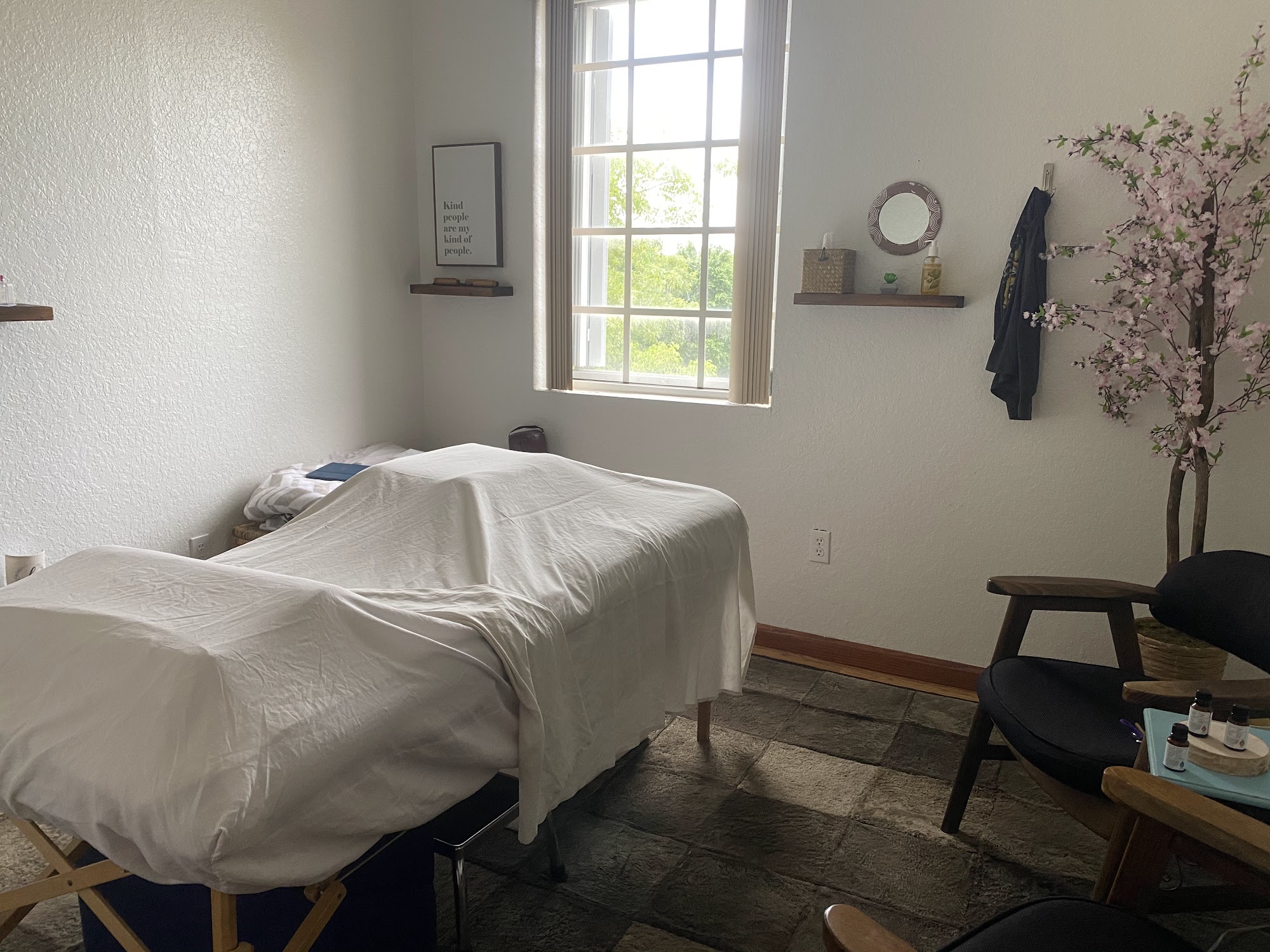 Lumina Massage, Neuromuscular Therapy, Prenatal & Pediatrics