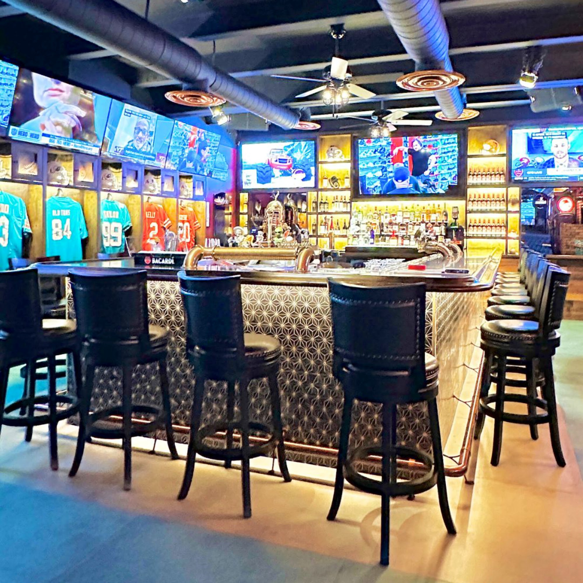 Old Tom's Sports Bar Miami Springs