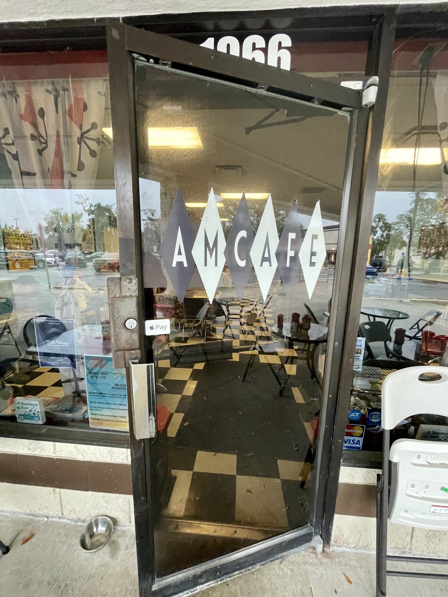 A.M. Cafe