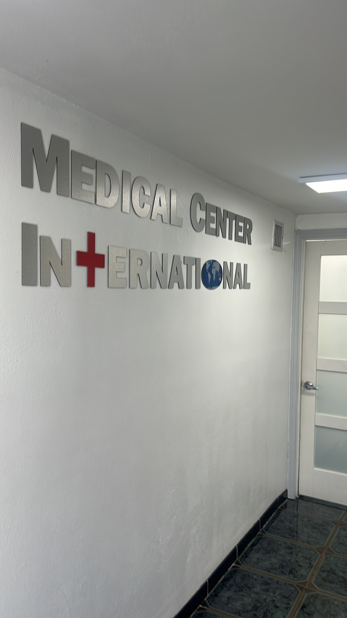 MEDICAL CENTER INTERNATIONAL (Walk In Clinic)