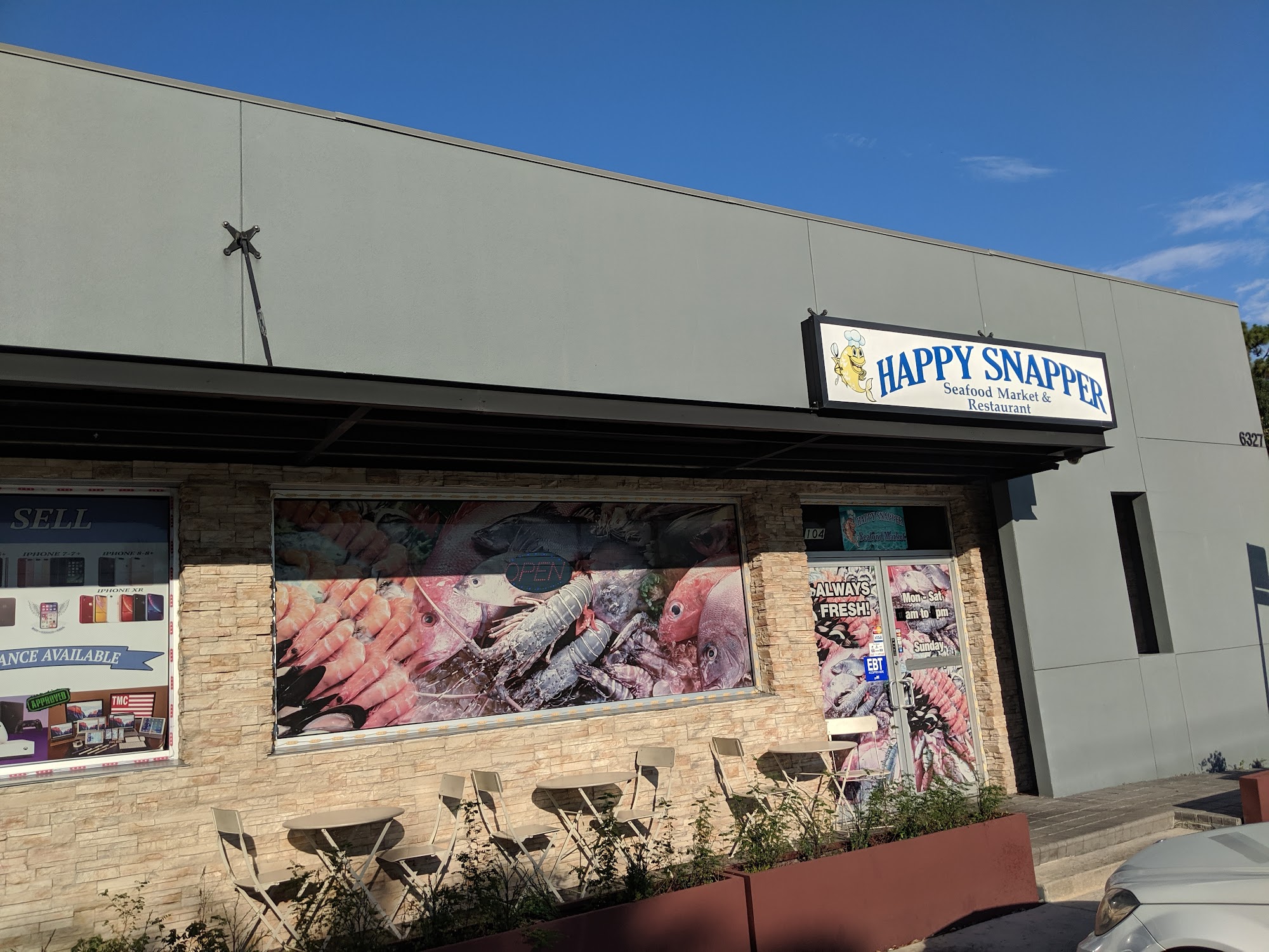 HAPPY SNAPPER SEAFOOD RESTAURANT