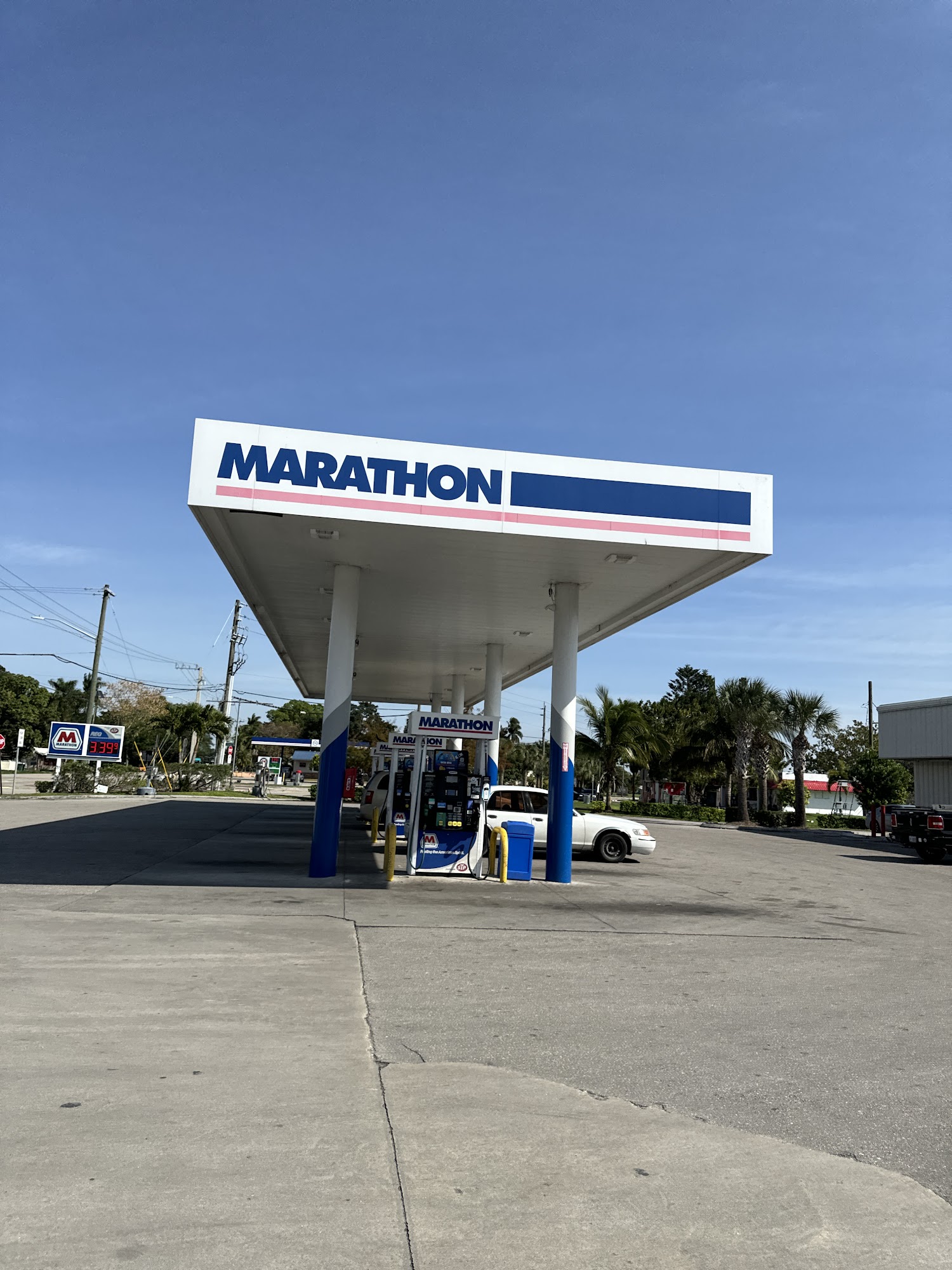 Marathon Gas