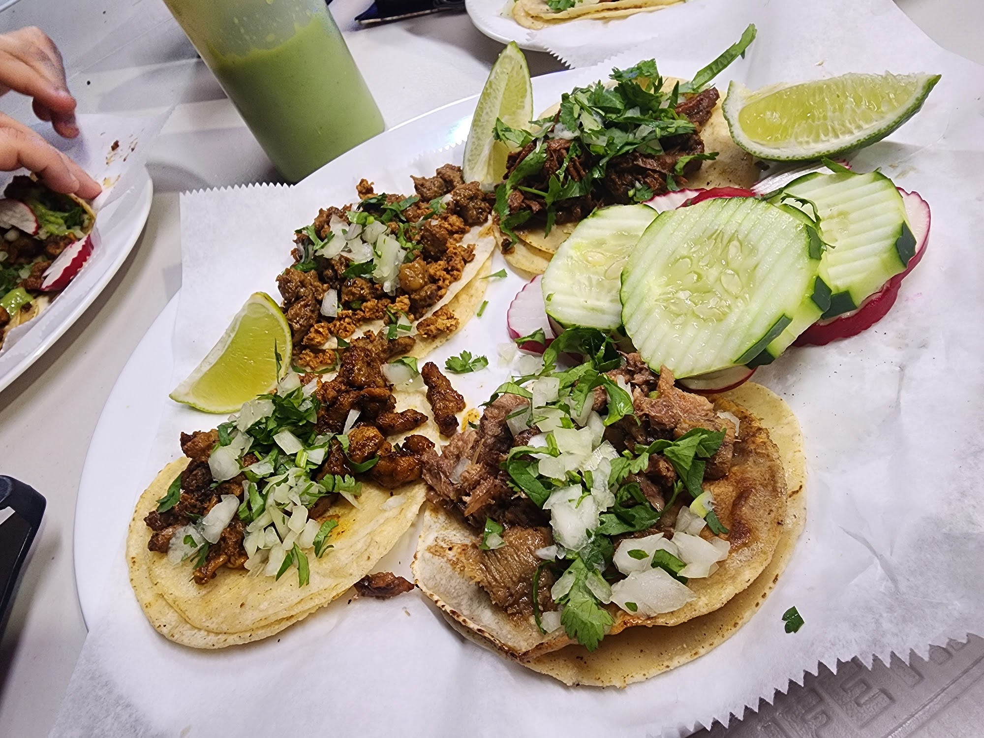 Chiscos Tacos (The Best in Town)