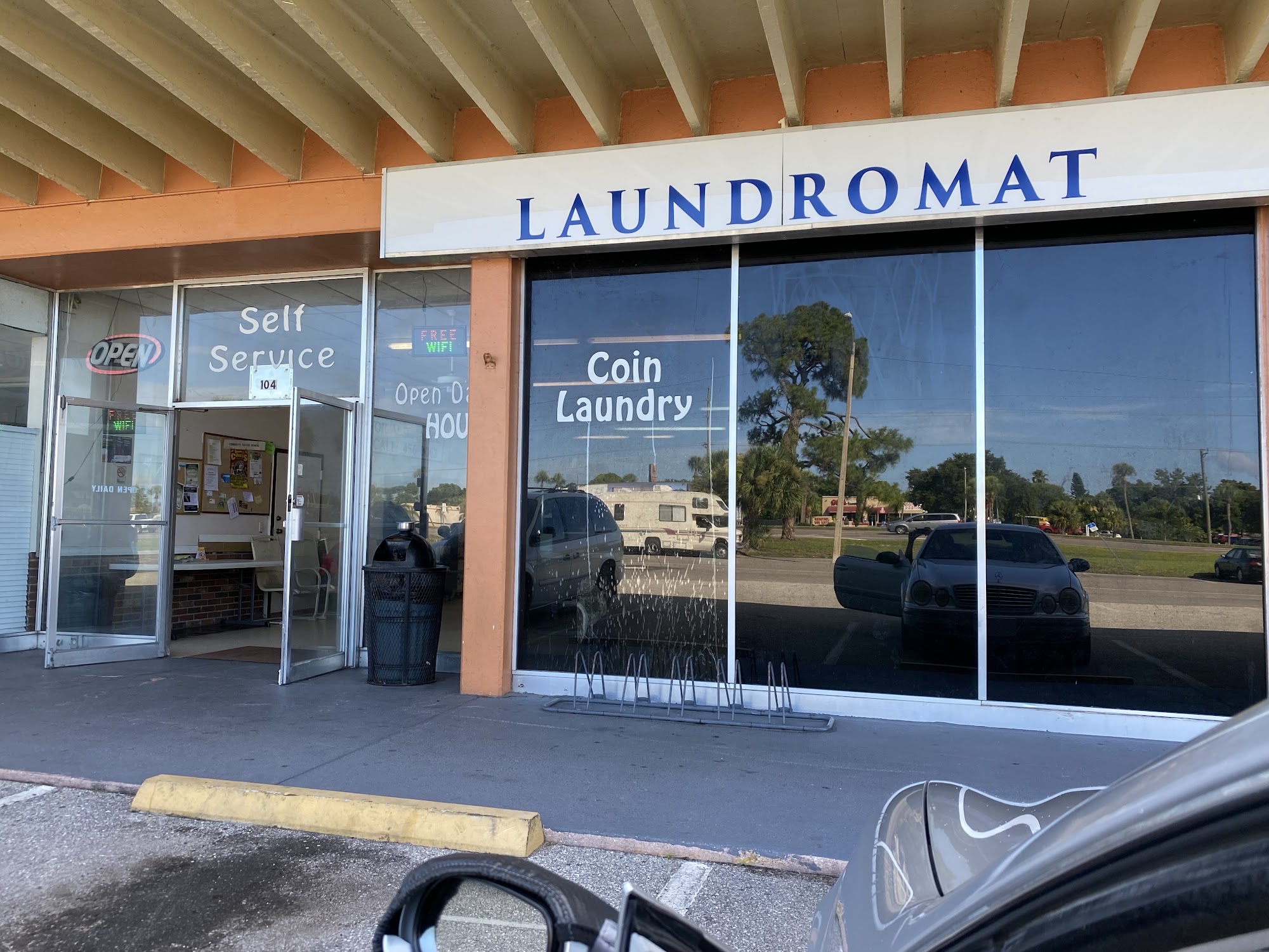 Vanity Laundromat Port Charlotte
