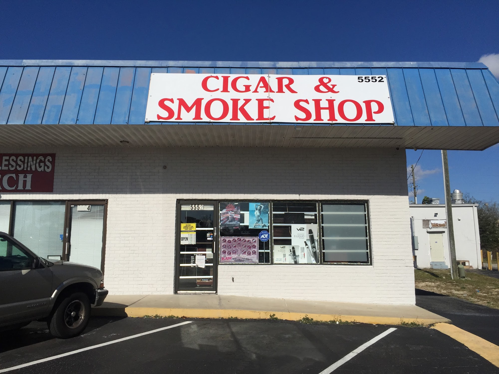 Cigar & Smoke Shop