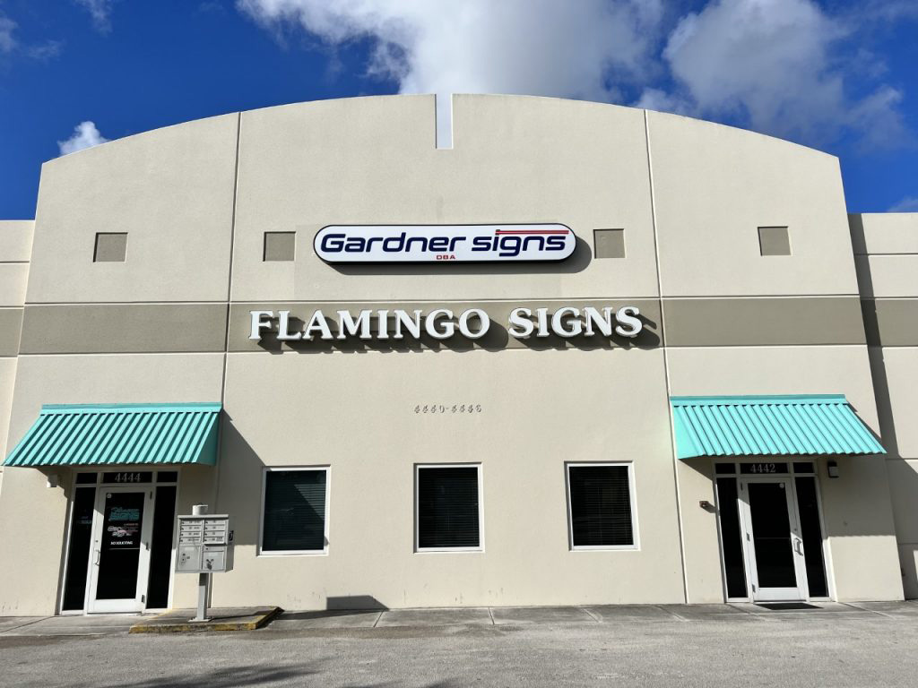 Flamingo Signs