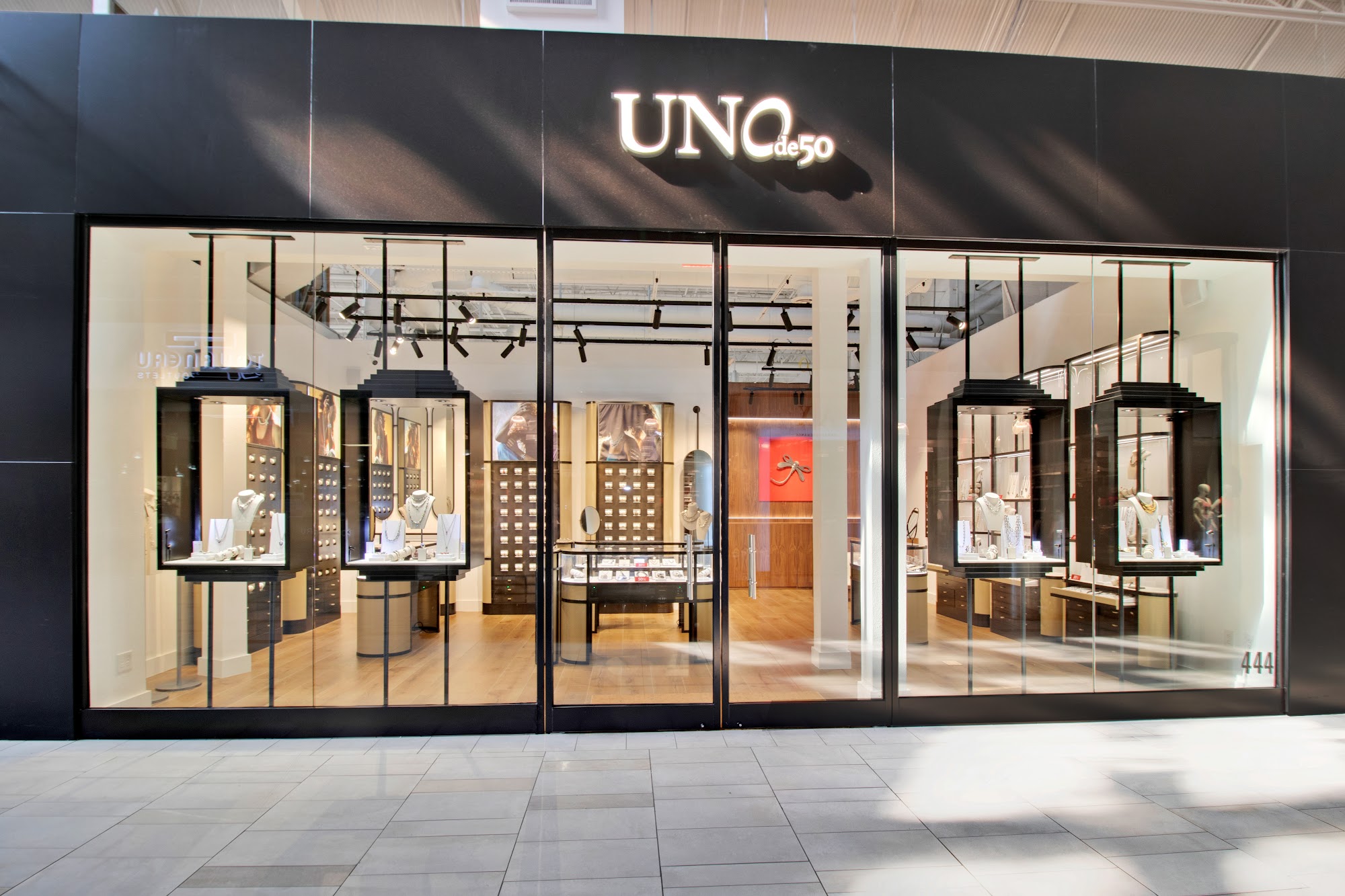 UNOde50 - Sawgrass Mills