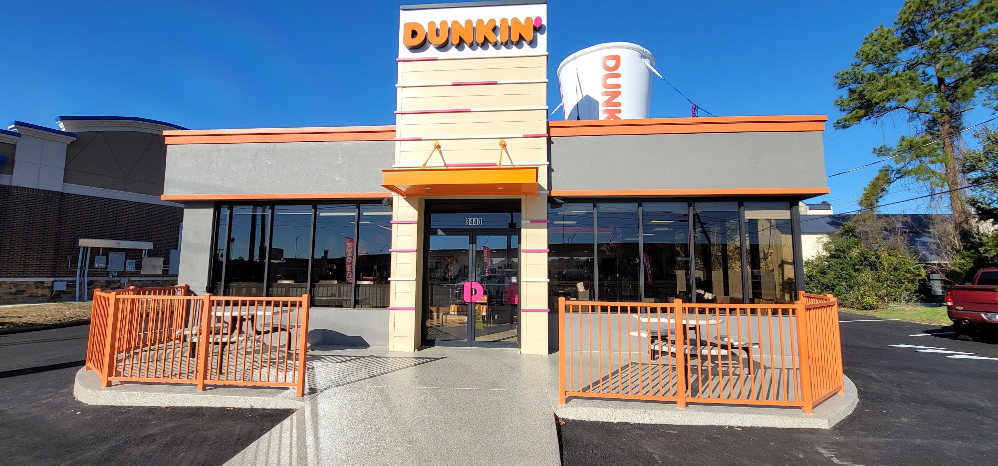 Dunkin'