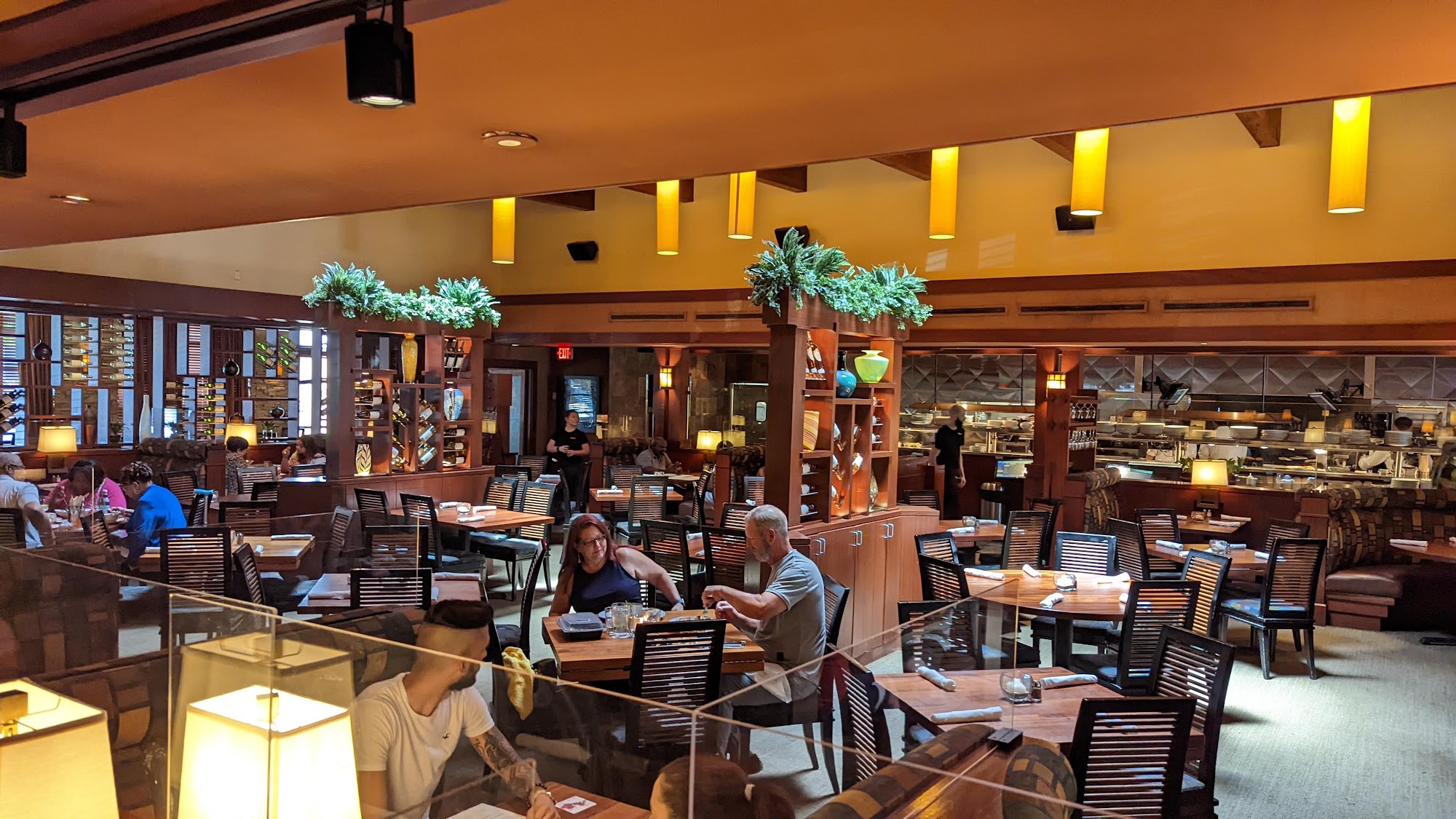 Best Wine Bars in Tampa, FL 2024 Restaurantji