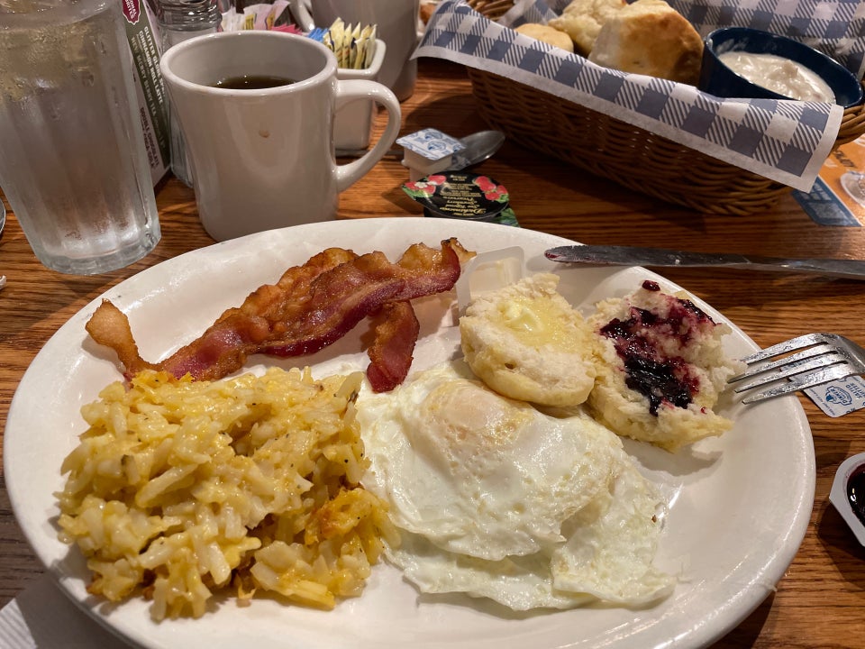 Cracker Barrel Old Country Store