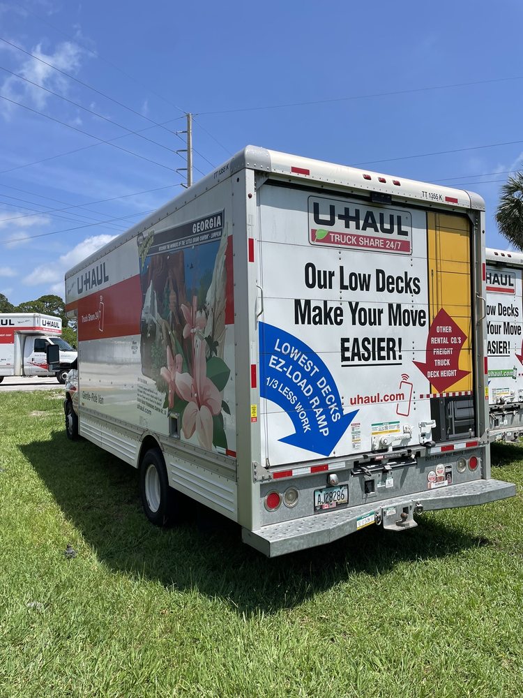 U-Haul Neighborhood Dealer