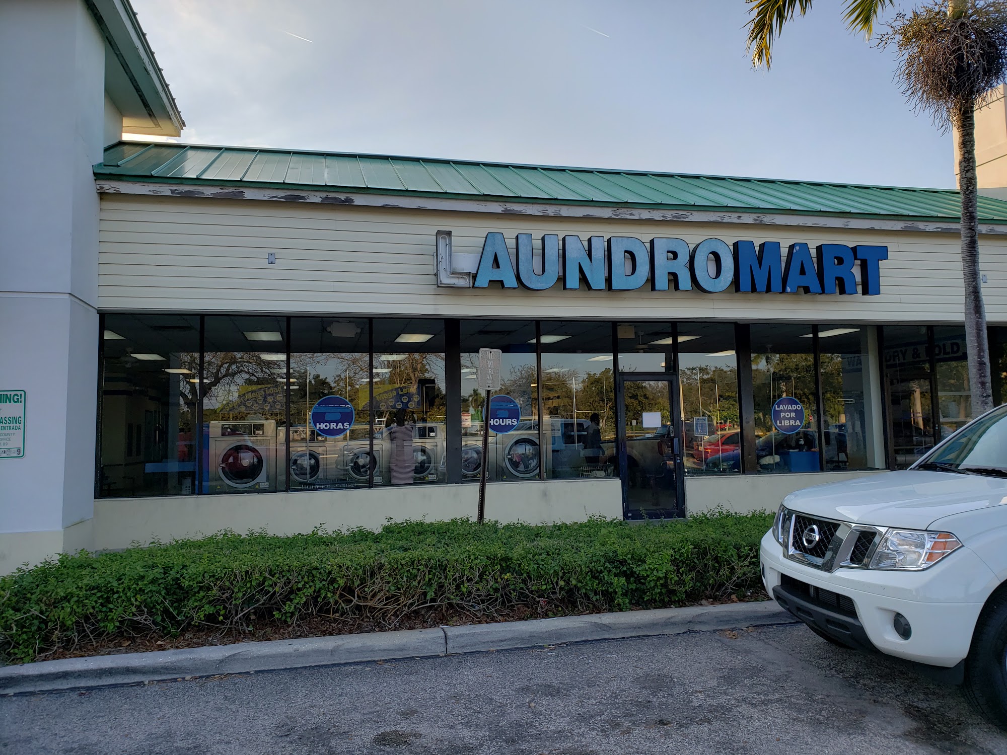 Palm Laundry - West Palm Beach