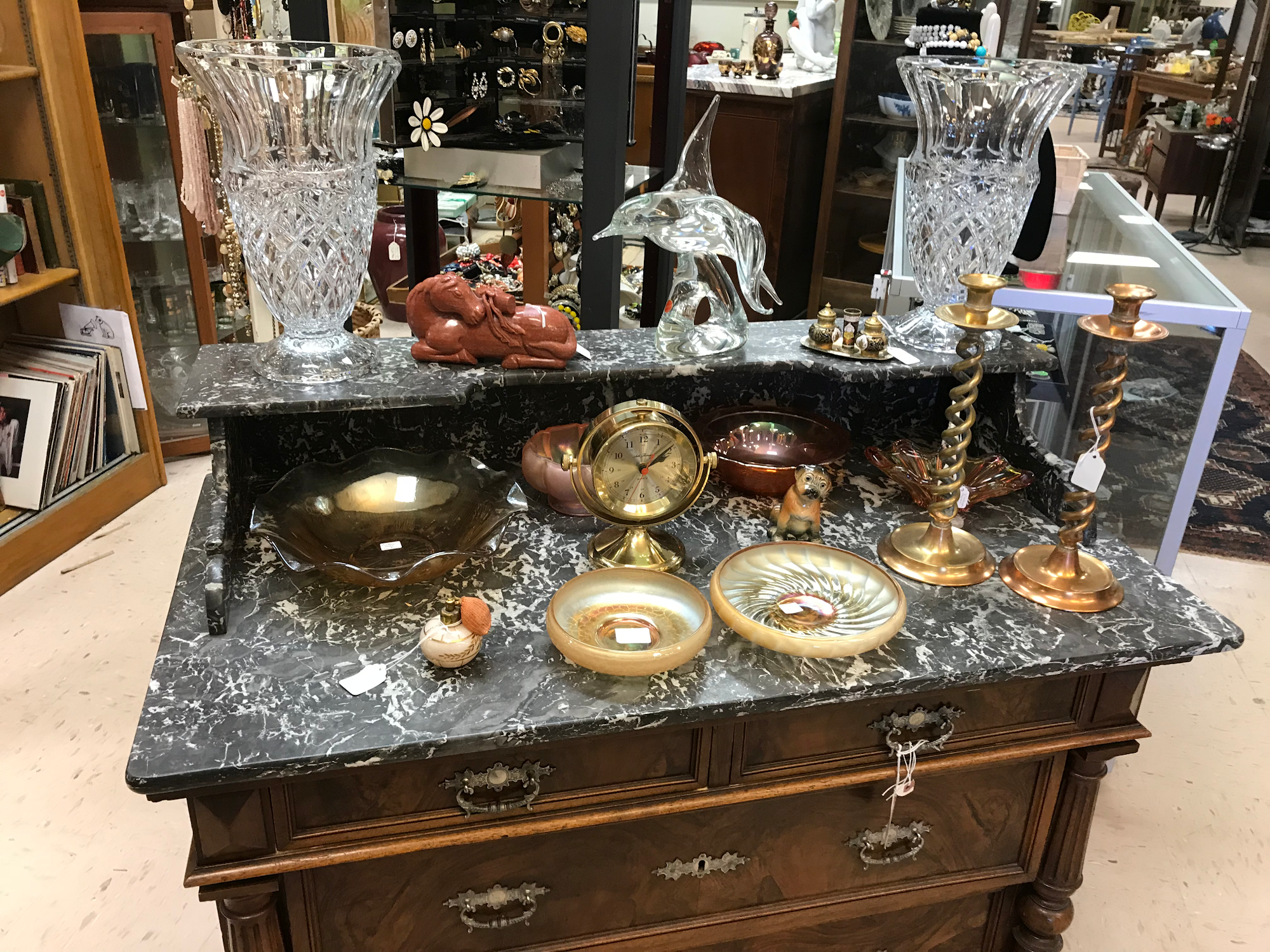 Trends & Traditions Antiques Mall