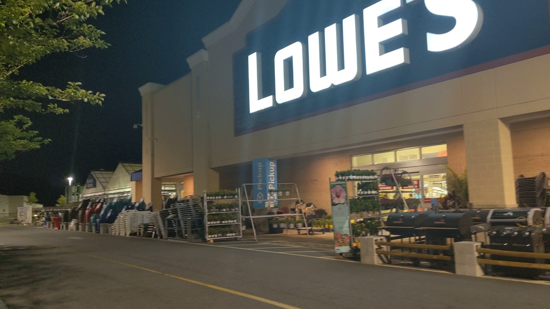 Lowe's Home Improvement