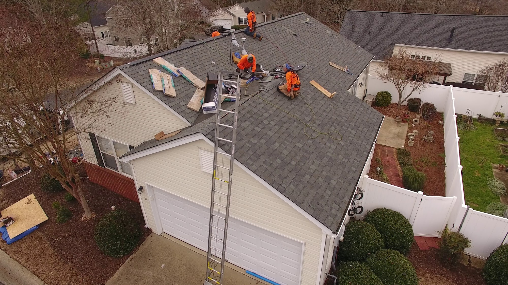 CONTRACT ROOFING SOLUTIONS