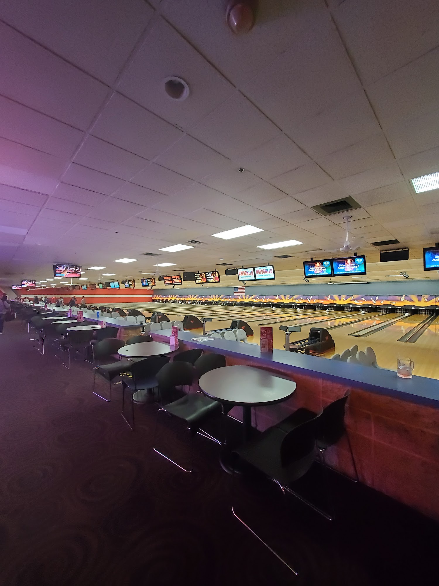 AMF American Lanes