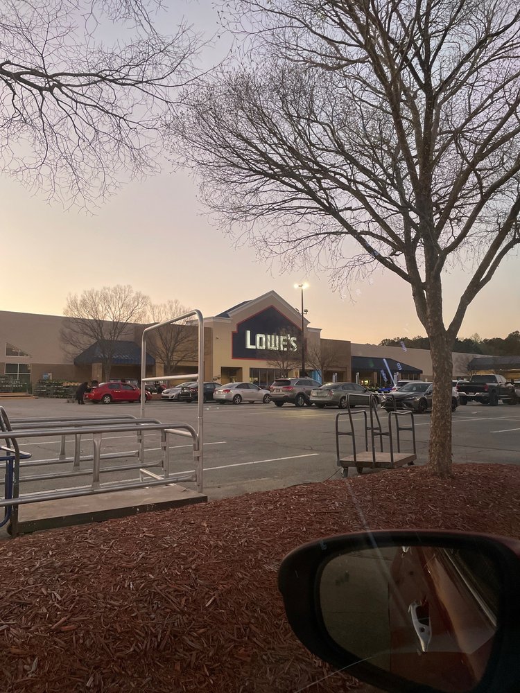 Lowe's Garden Center