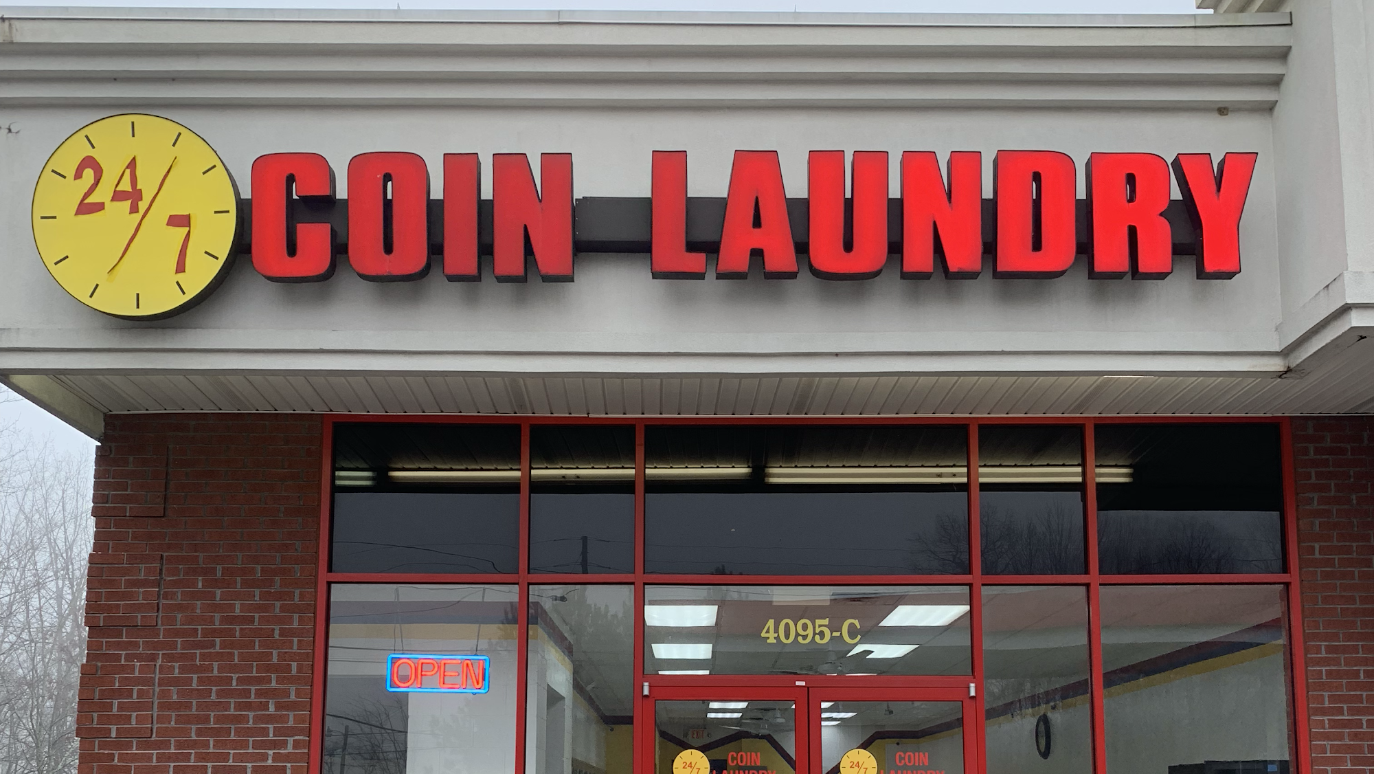 24/7 Coin Laundry