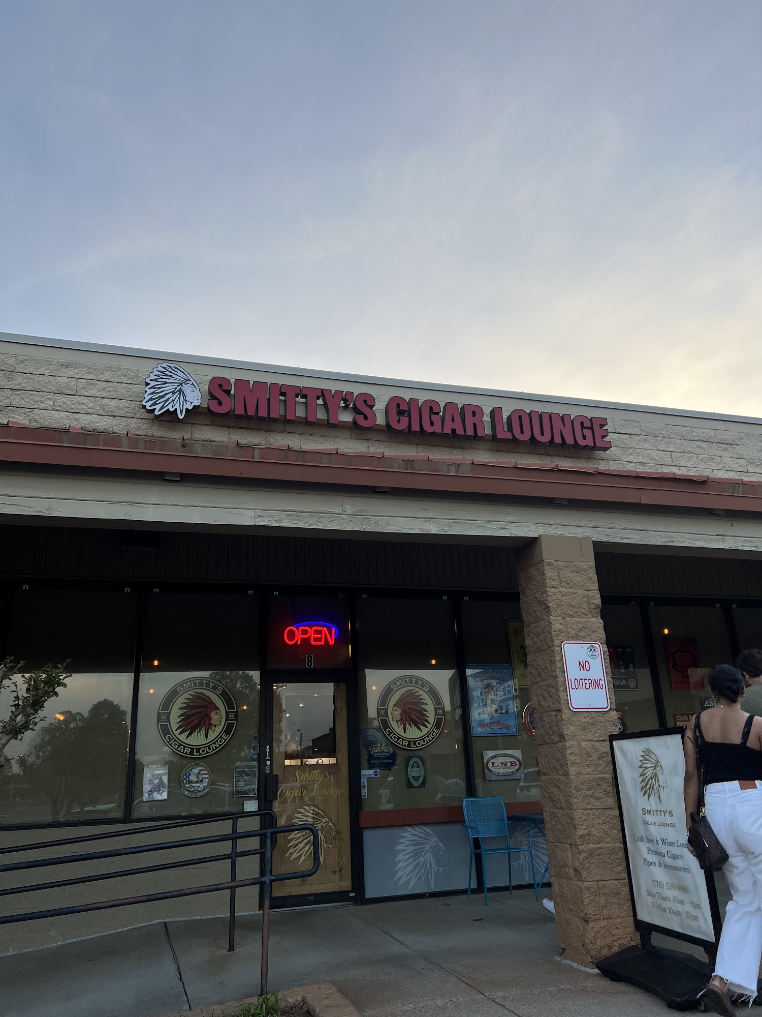 Smitty's Cigar Lounge