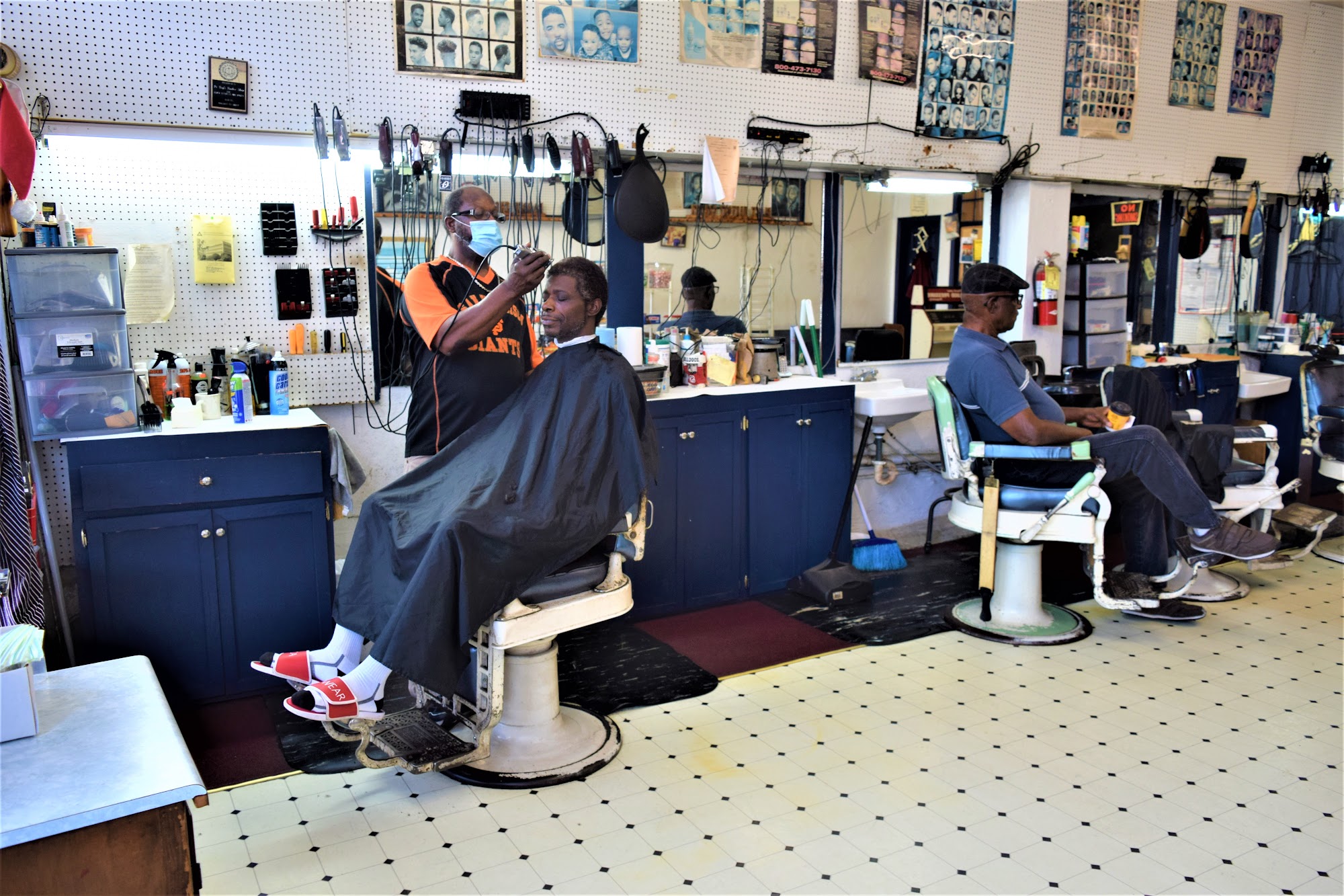 O K Barber Shop