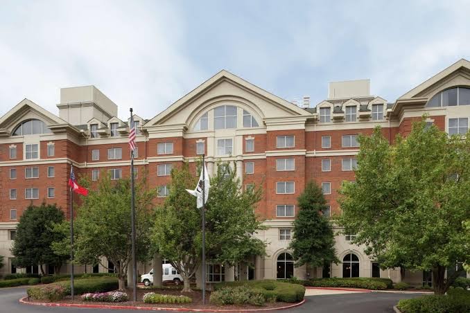 DoubleTree by Hilton Hotel Atlanta - Roswell