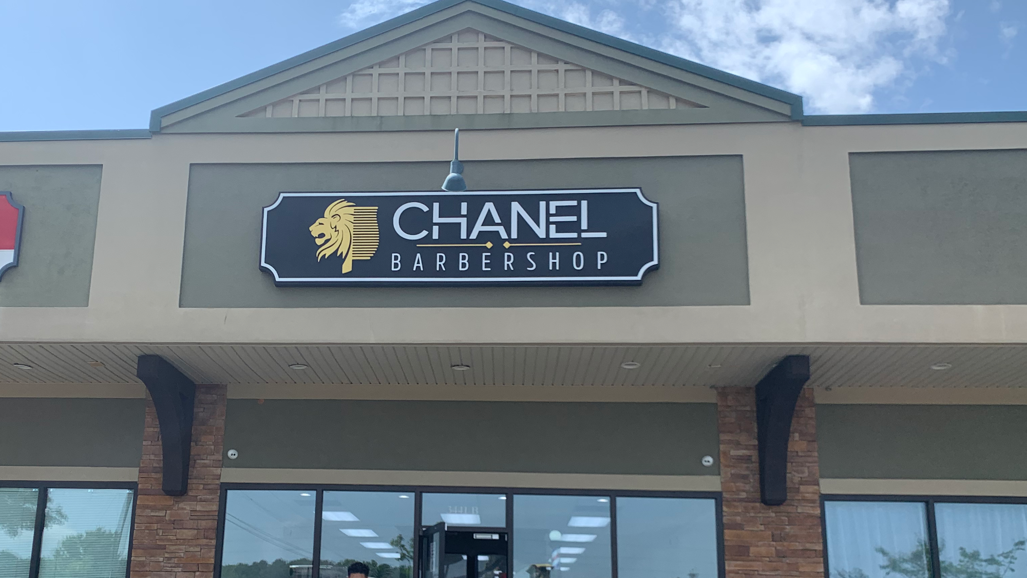 Chanel Barbershop 3441 GA-34 UNIT B, Sharpsburg Georgia 30277