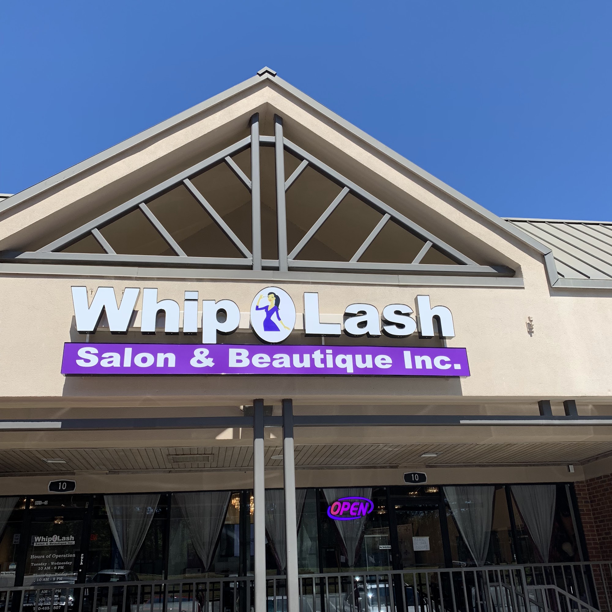 Whip-Lash Salon and Beautique