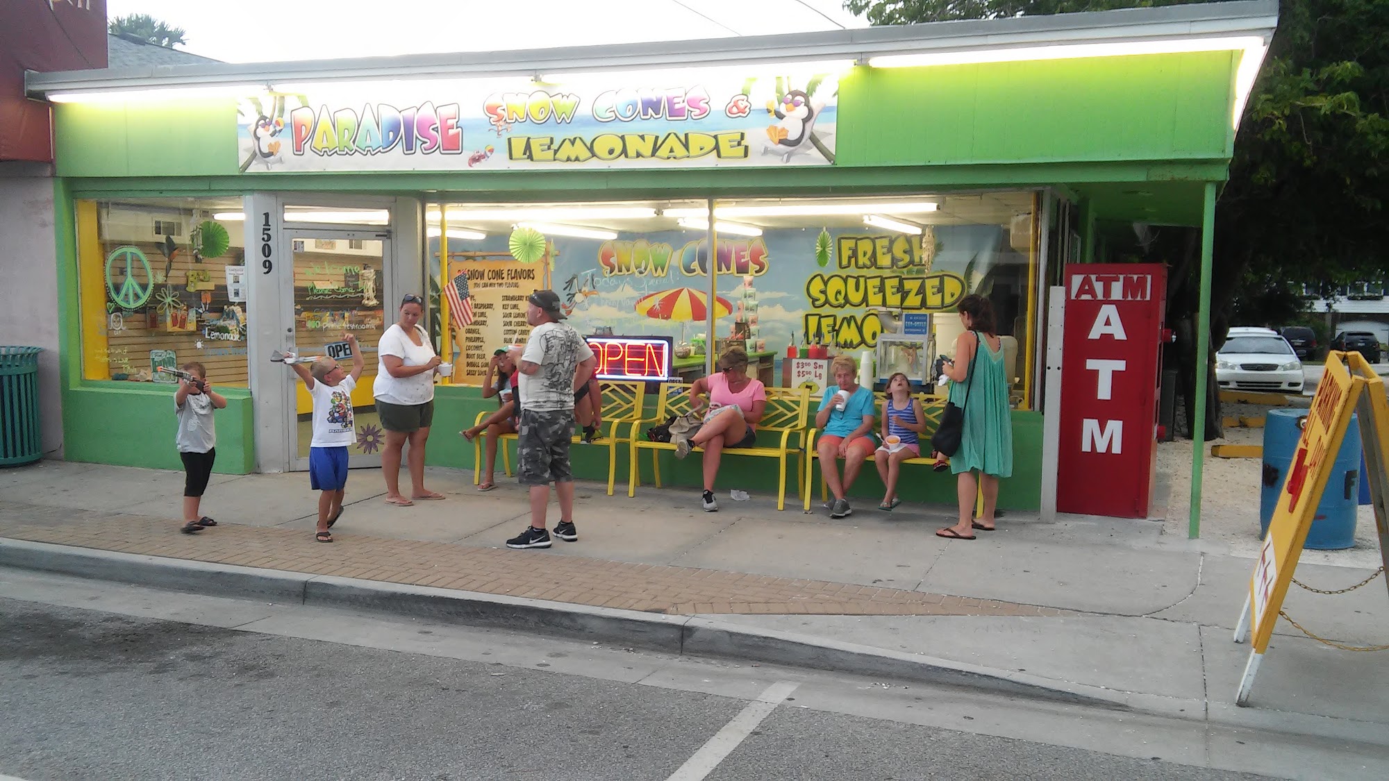 Paradise Snow Cone and Fresh Squeezed Lemonade with Beach Treats