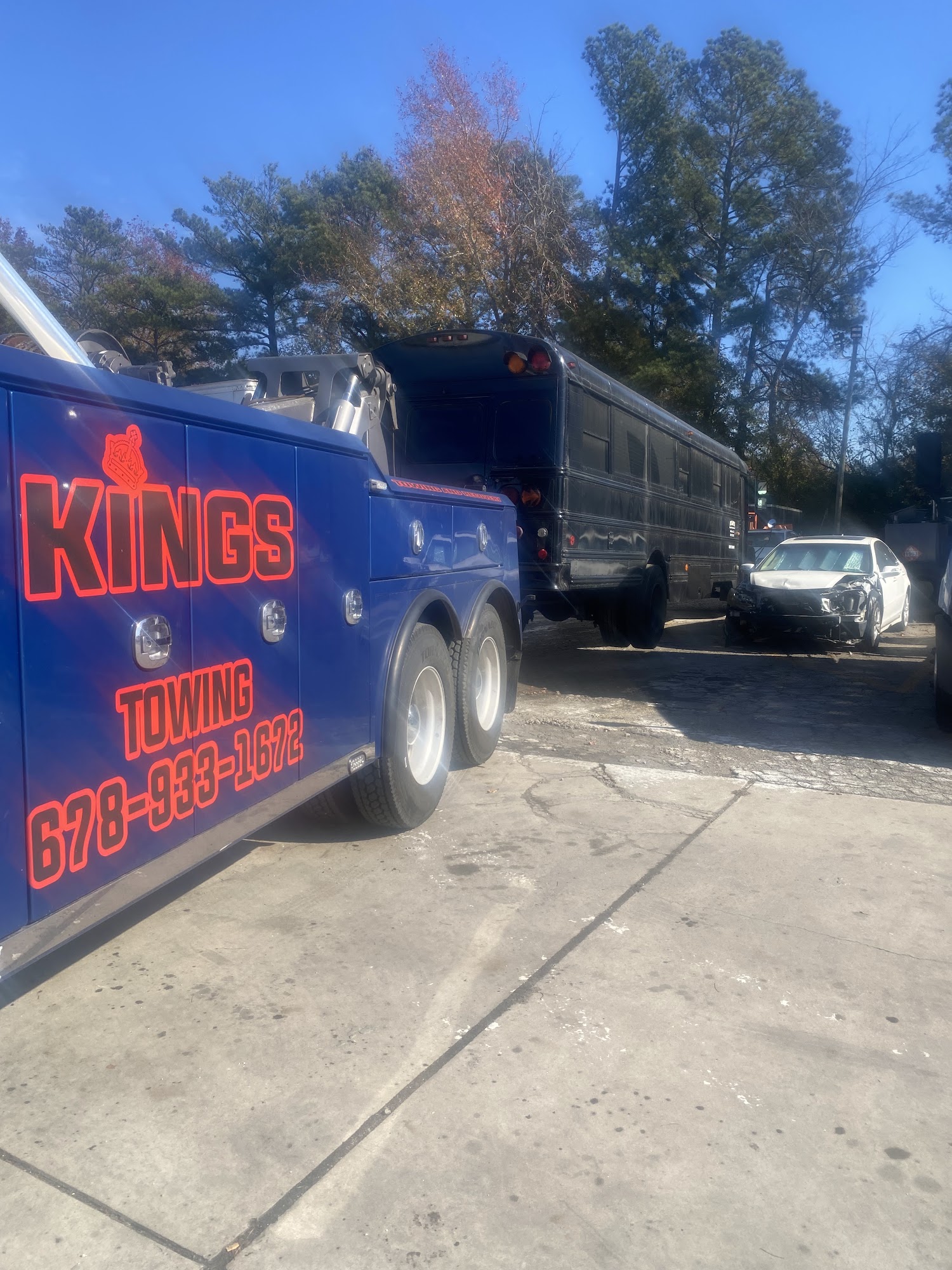 King's Heavy Duty Towing 4950 Westbrook Rd, Union City Georgia 30291