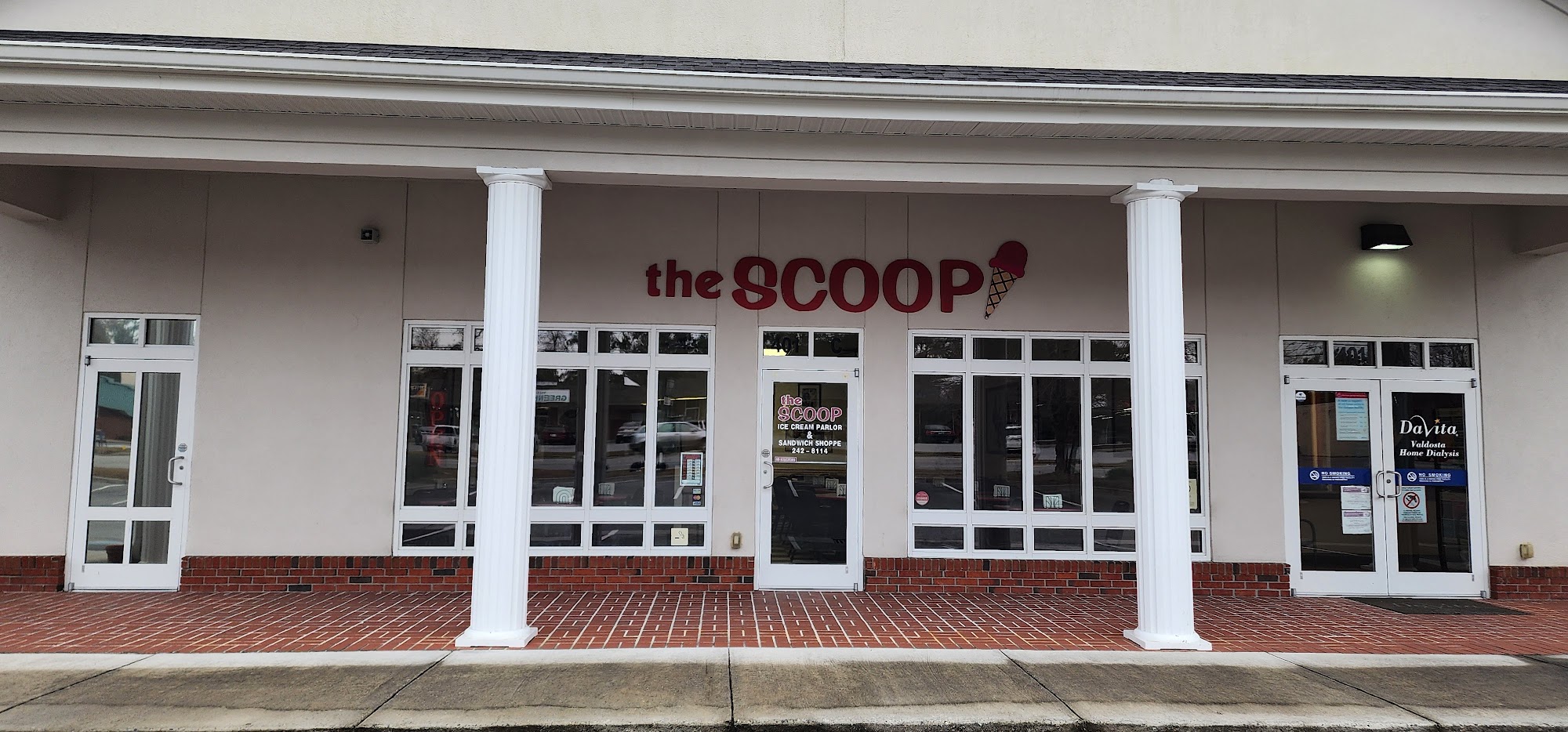 Scoop Ice Cream Parlor