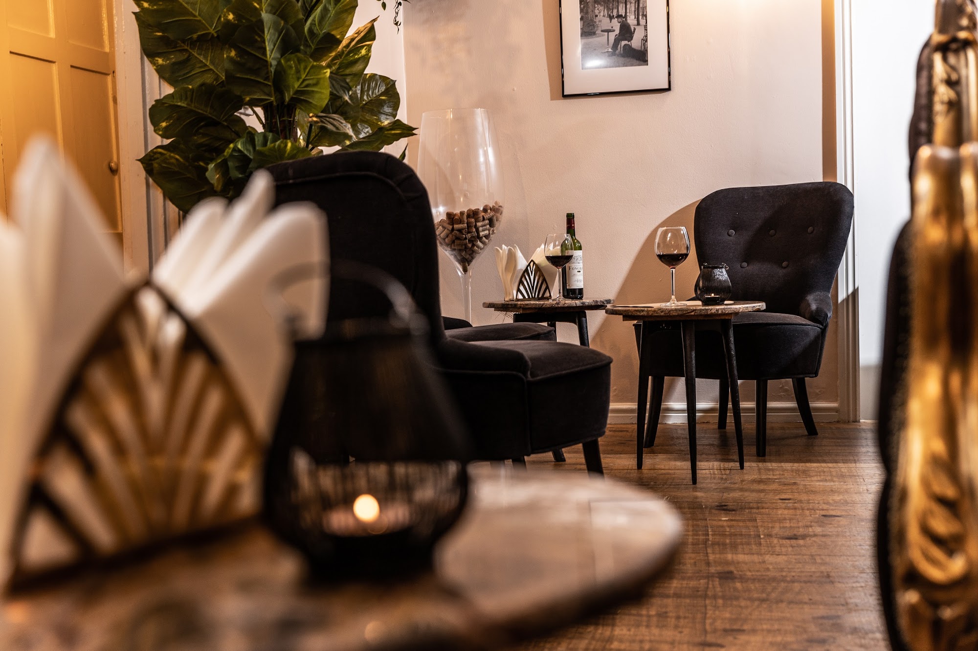 Domaine 16 16 Regent St, Cheltenham
