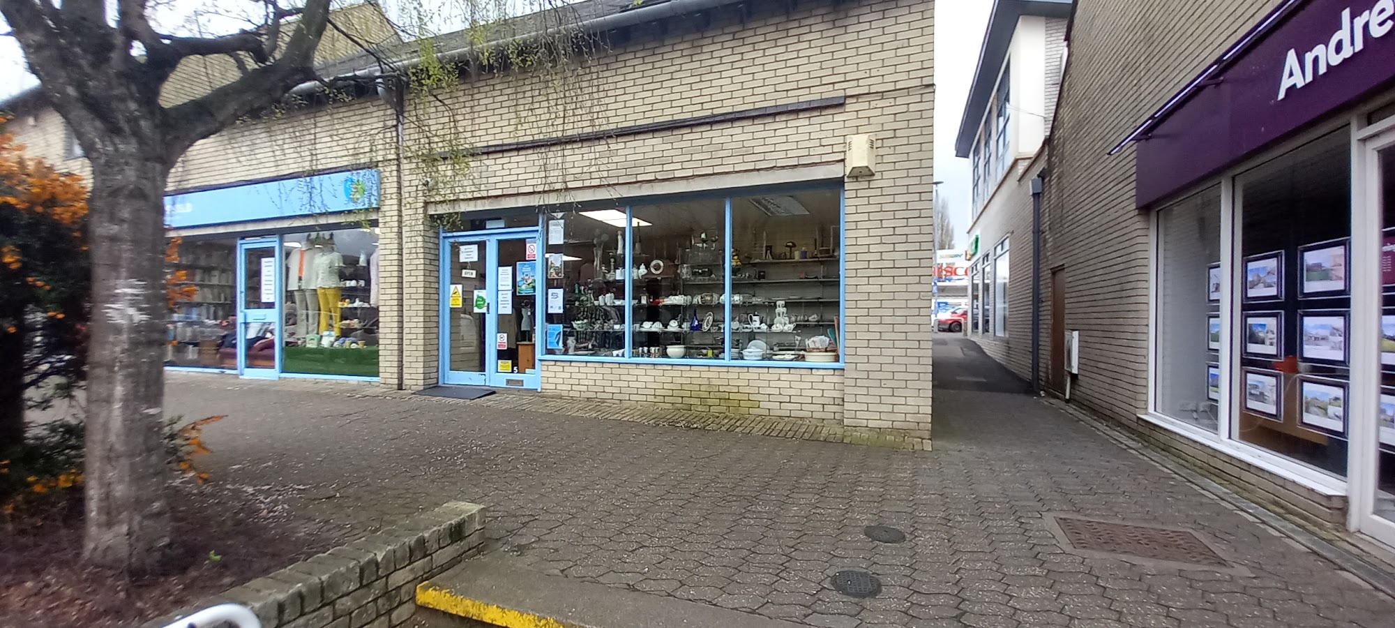 Cotswold Care Hospice Shop