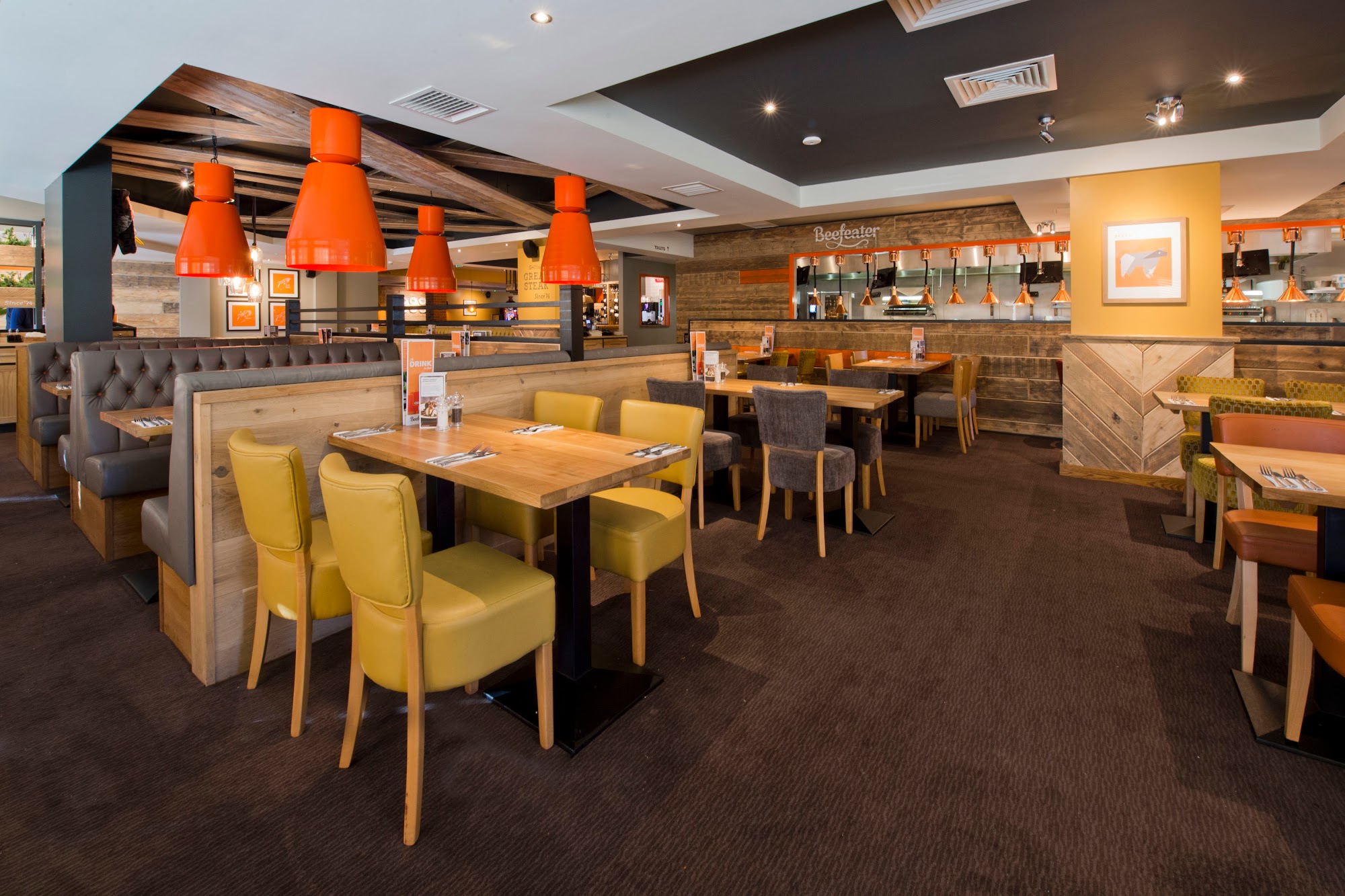 Premier Inn Cirencester hotel