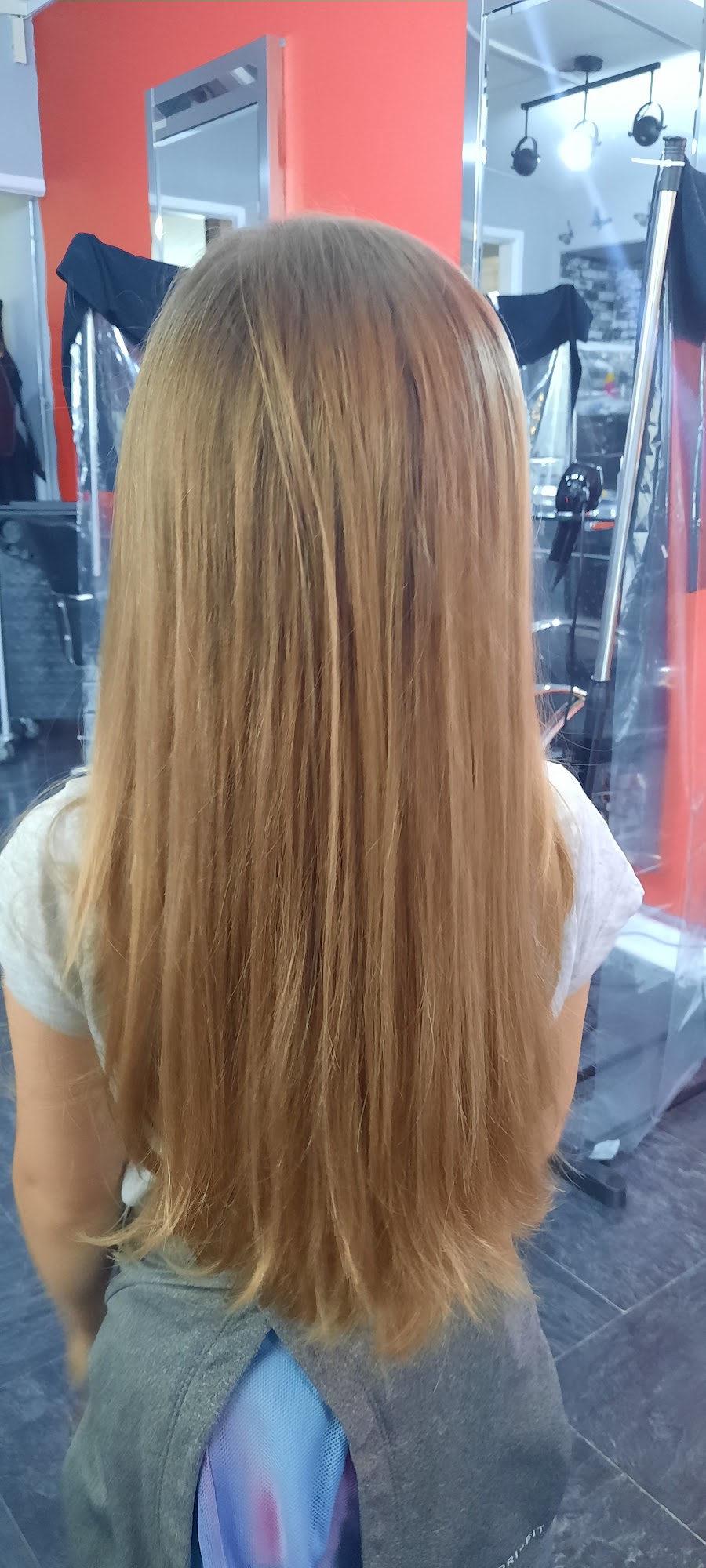 Reds Hair & Beauty