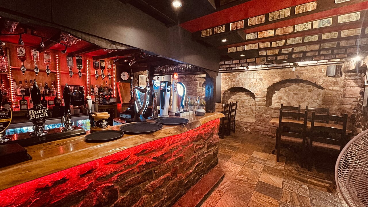 Butchers Arms 1 High St, Clearwell, Coleford