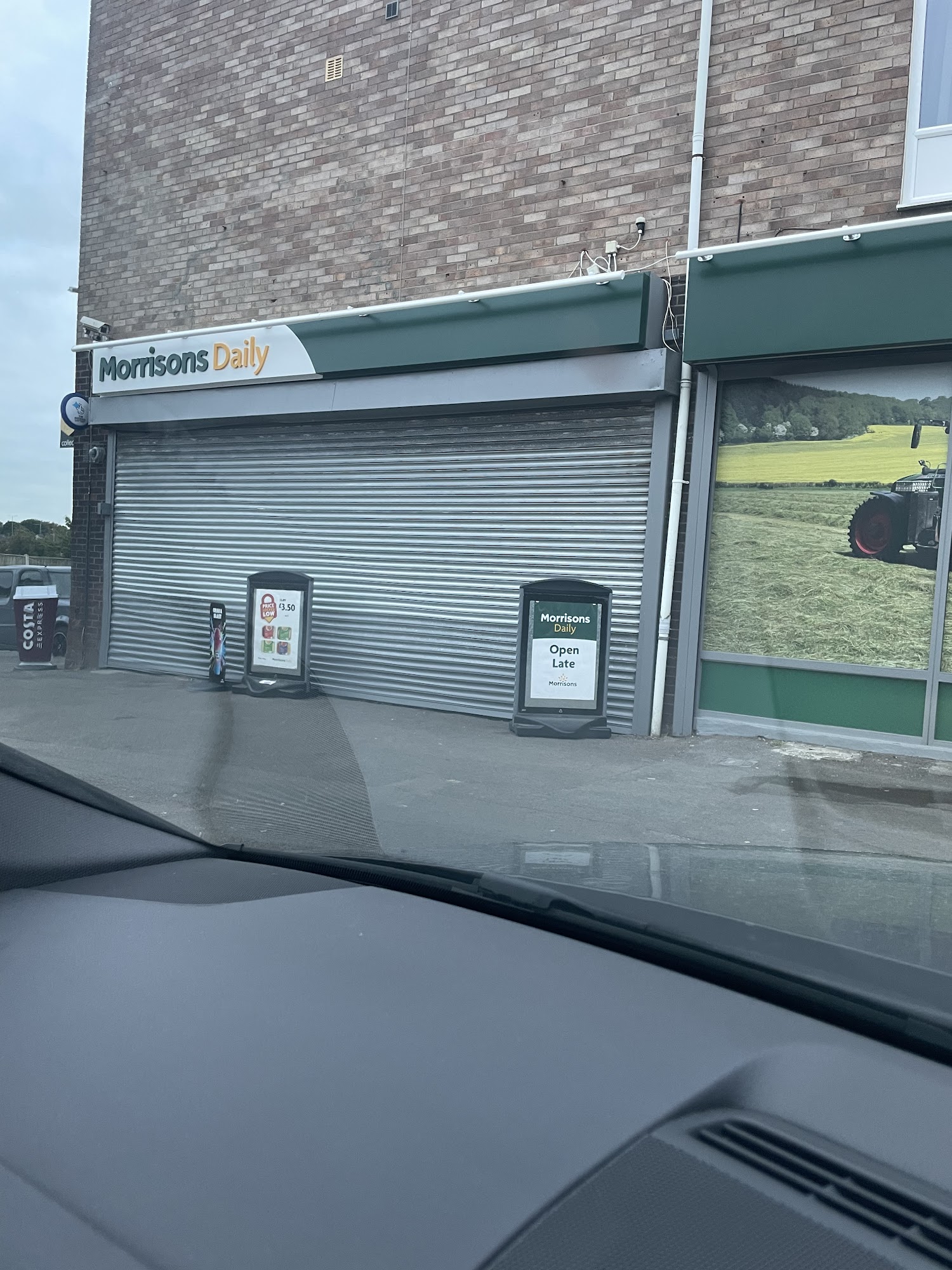 Morrisons Daily