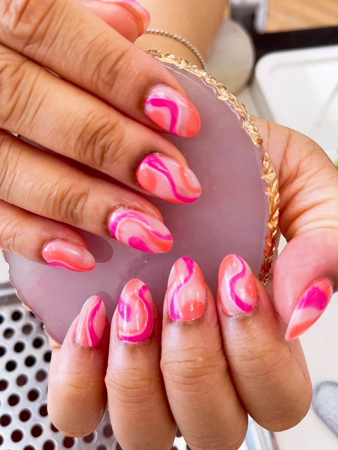 Diva Designer Nails & Beauty