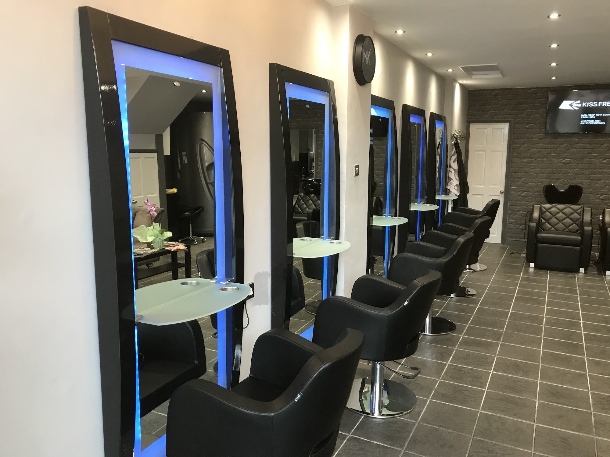 MK London Salon Enfield