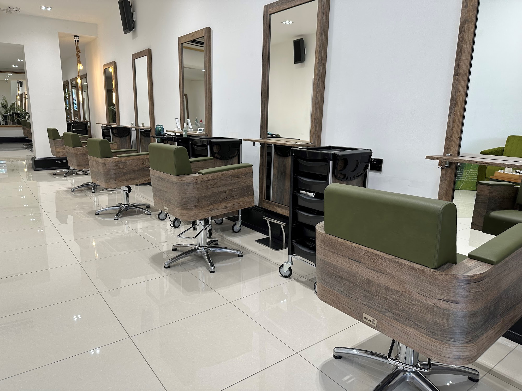 Pure Hair & Beauty Enfield