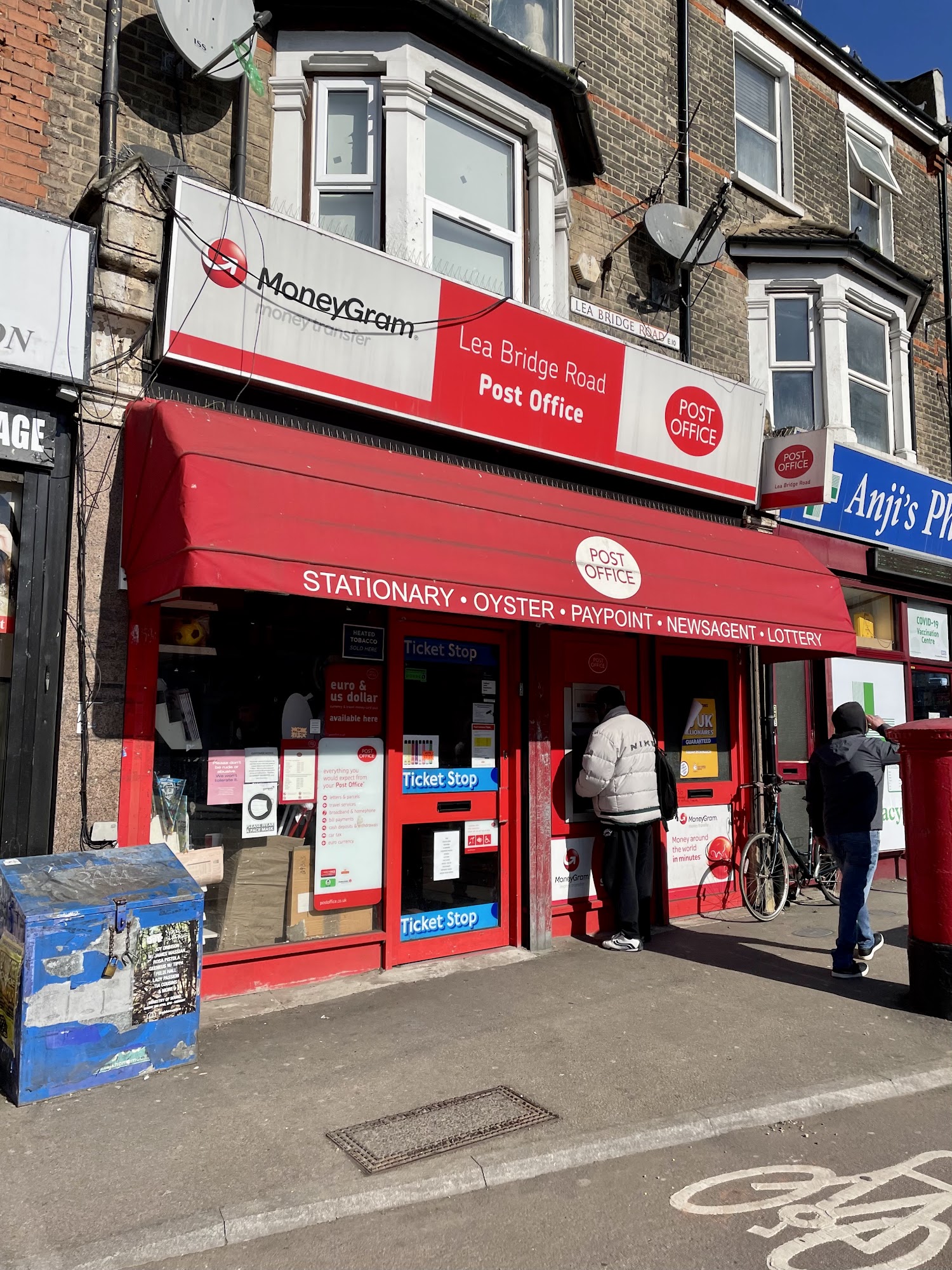 Lea Bridge Post Office & Newsagents Leyton