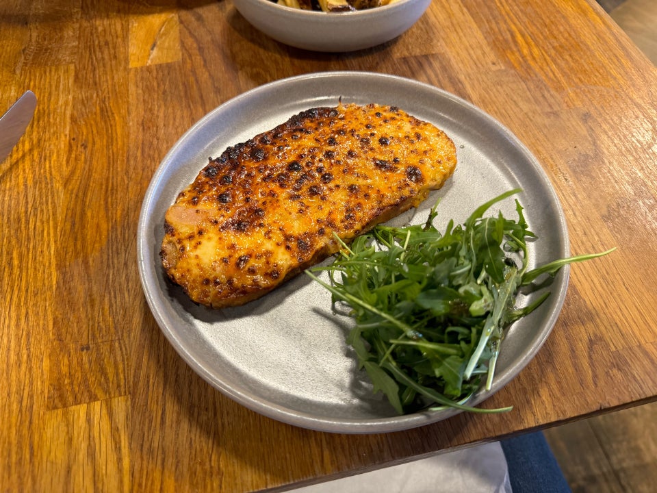 The Fallow Deer 130 High St, Teddington