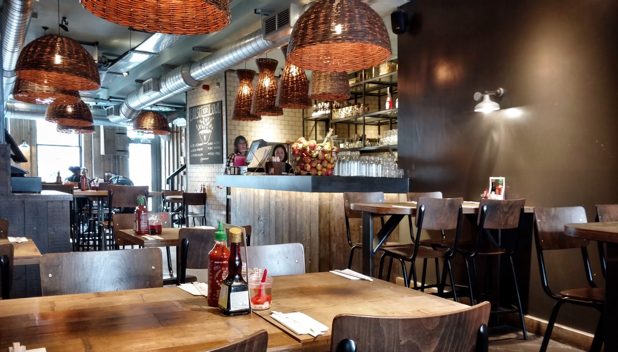 Pho 6 Eden St, London, Kingston upon Thames