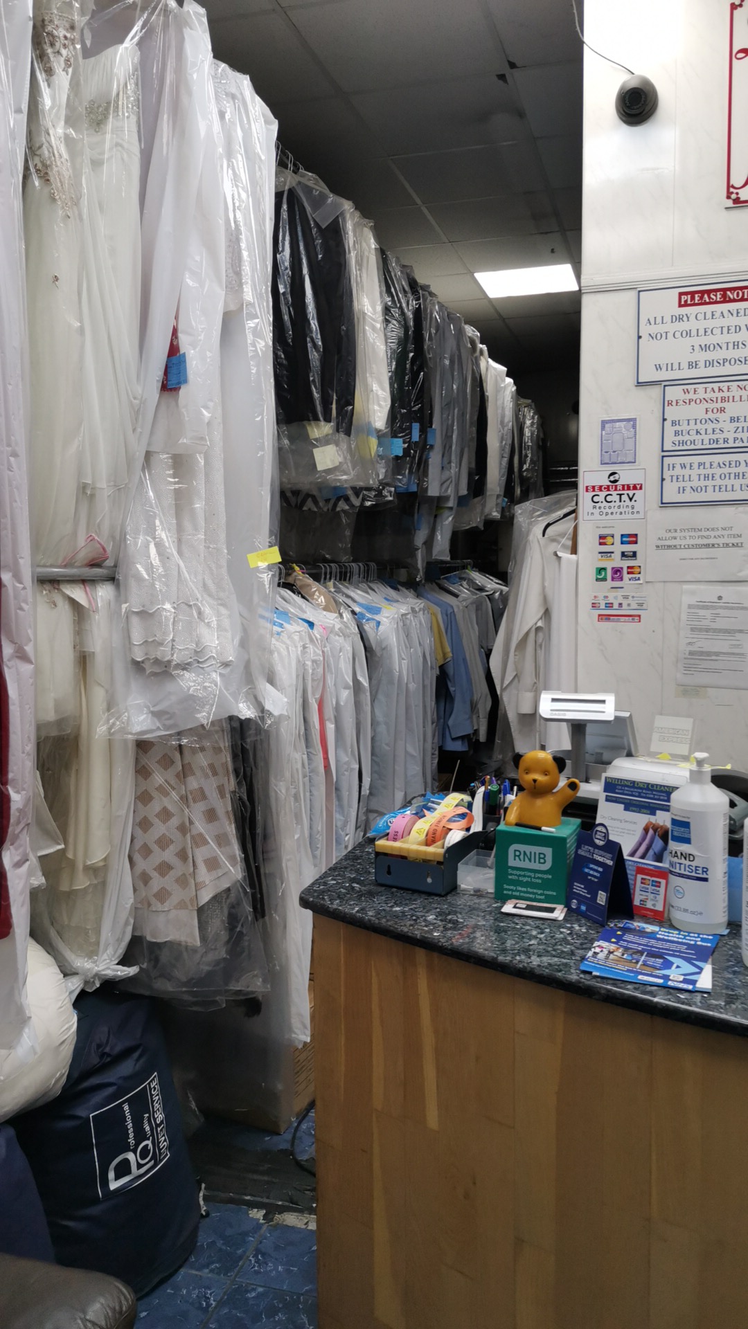 Welling dry cleaners